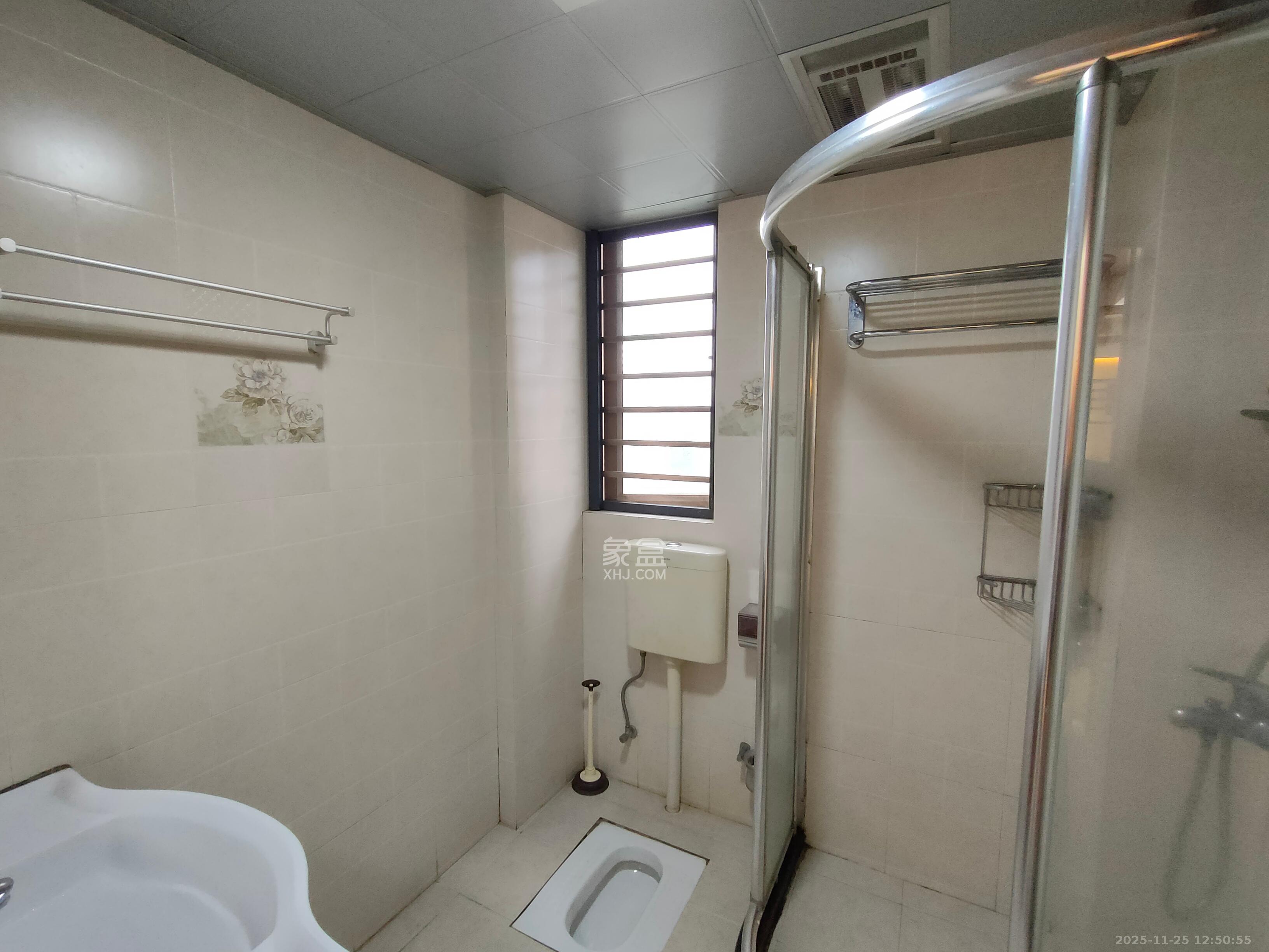 湘域熙岸 2室2厅1卫 2500.0元/月 湘域熙岸 2室2厅1卫 2500.0元/月室内图