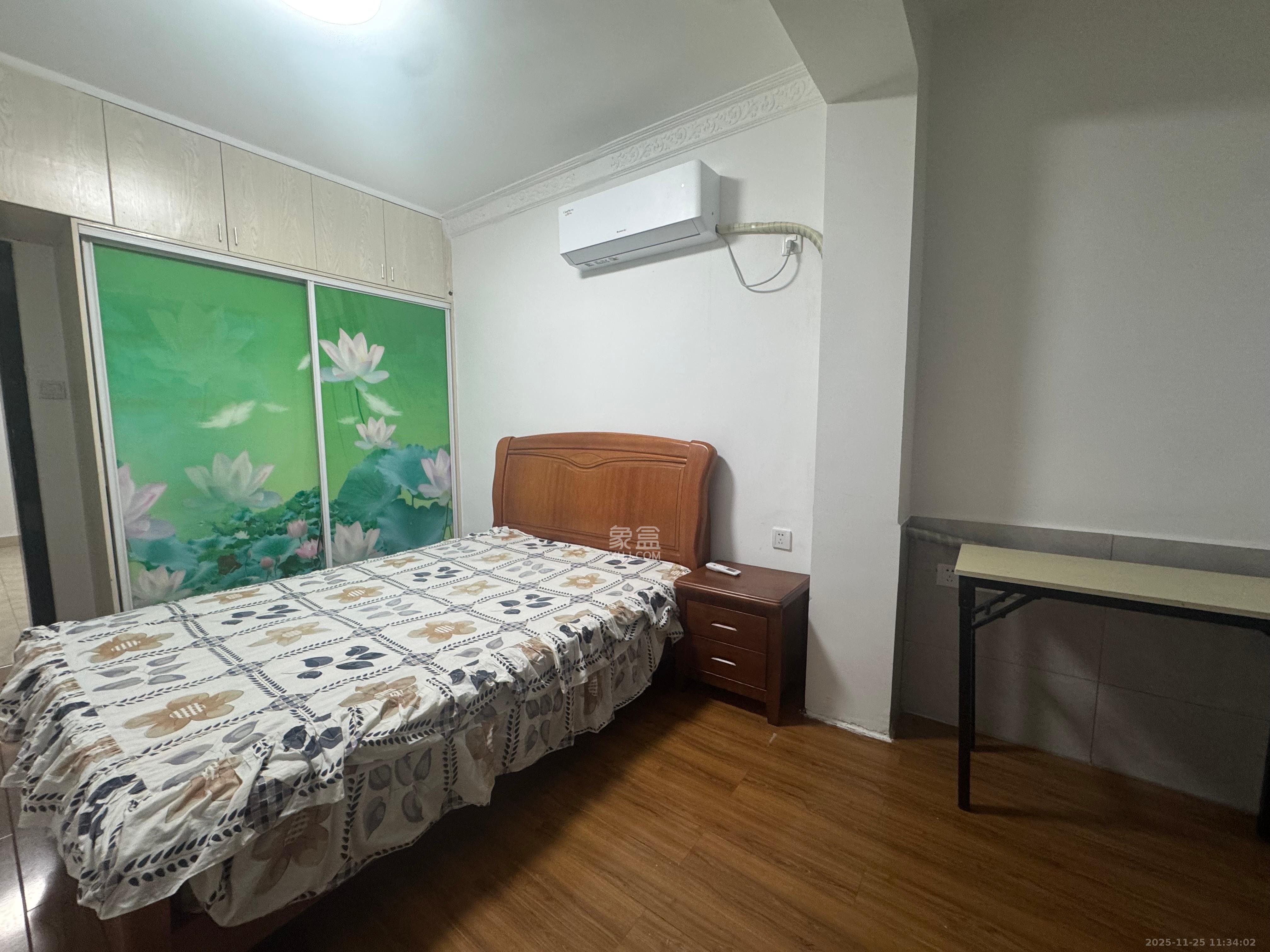 崇文里、崇圣里散盘 2室1厅1卫 1700.0元/月 崇文里、崇圣里散盘 2室1厅1卫 1700.0元/月室内图