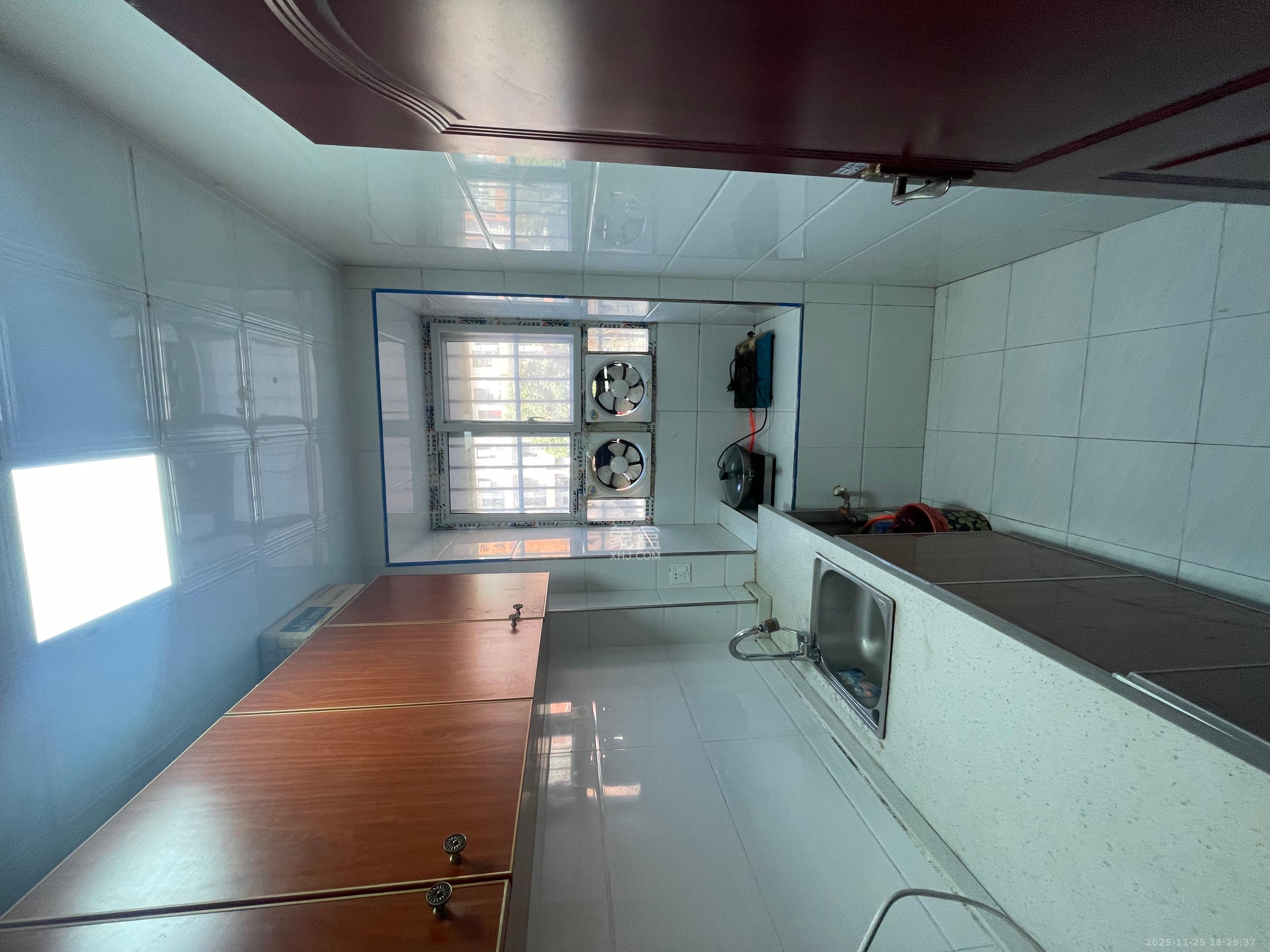 曾家湾小区  1室0厅0卫    1000.0元/月室内图