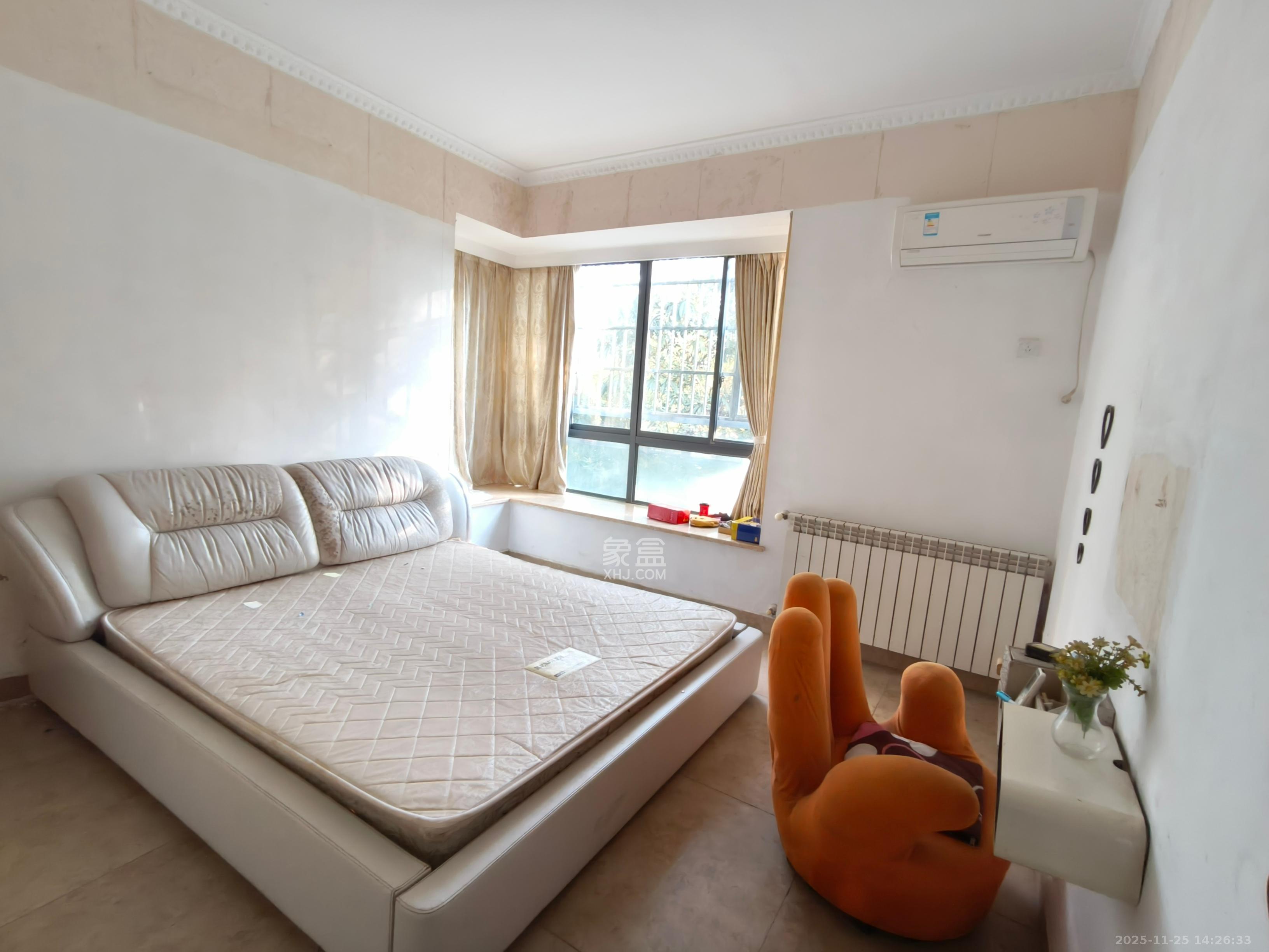 堤亚纳湾(深业沙河城) 4室2厅2卫 2800.0元/月 堤亚纳湾(深业沙河城) 4室2厅2卫 2800.0元/月室内图