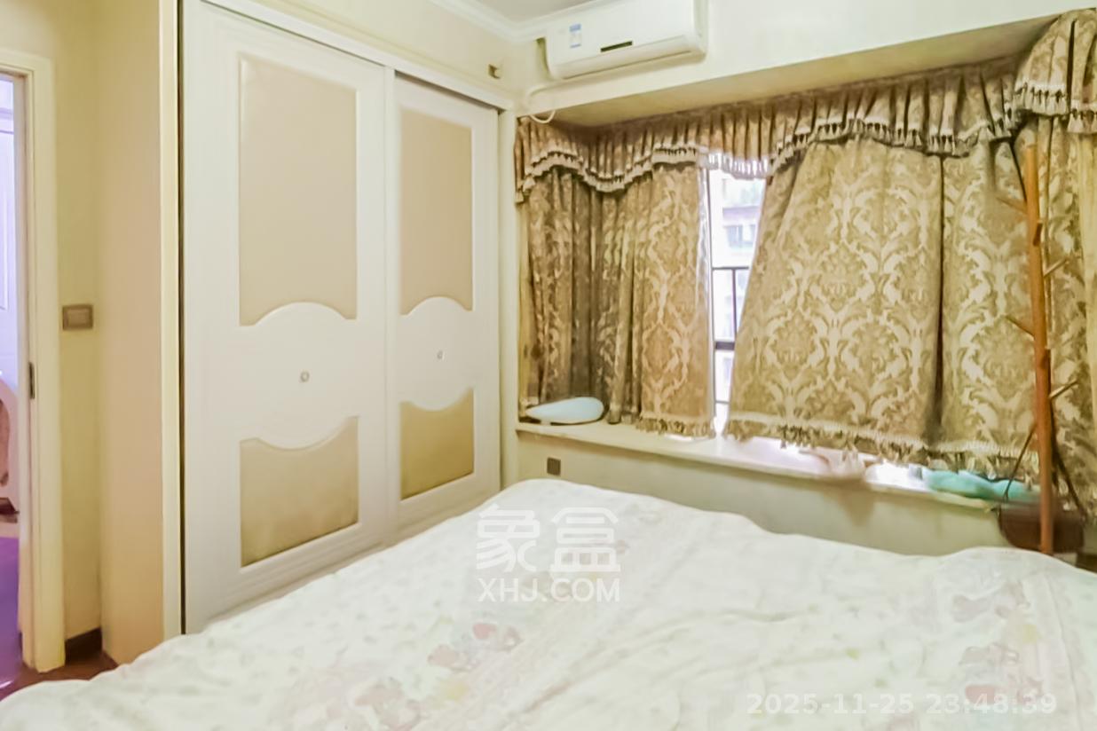 香樟兰亭(朗峰苑) 3室2厅1卫 88.0万 香樟兰亭(朗峰苑) 3室2厅1卫 88.0万其他