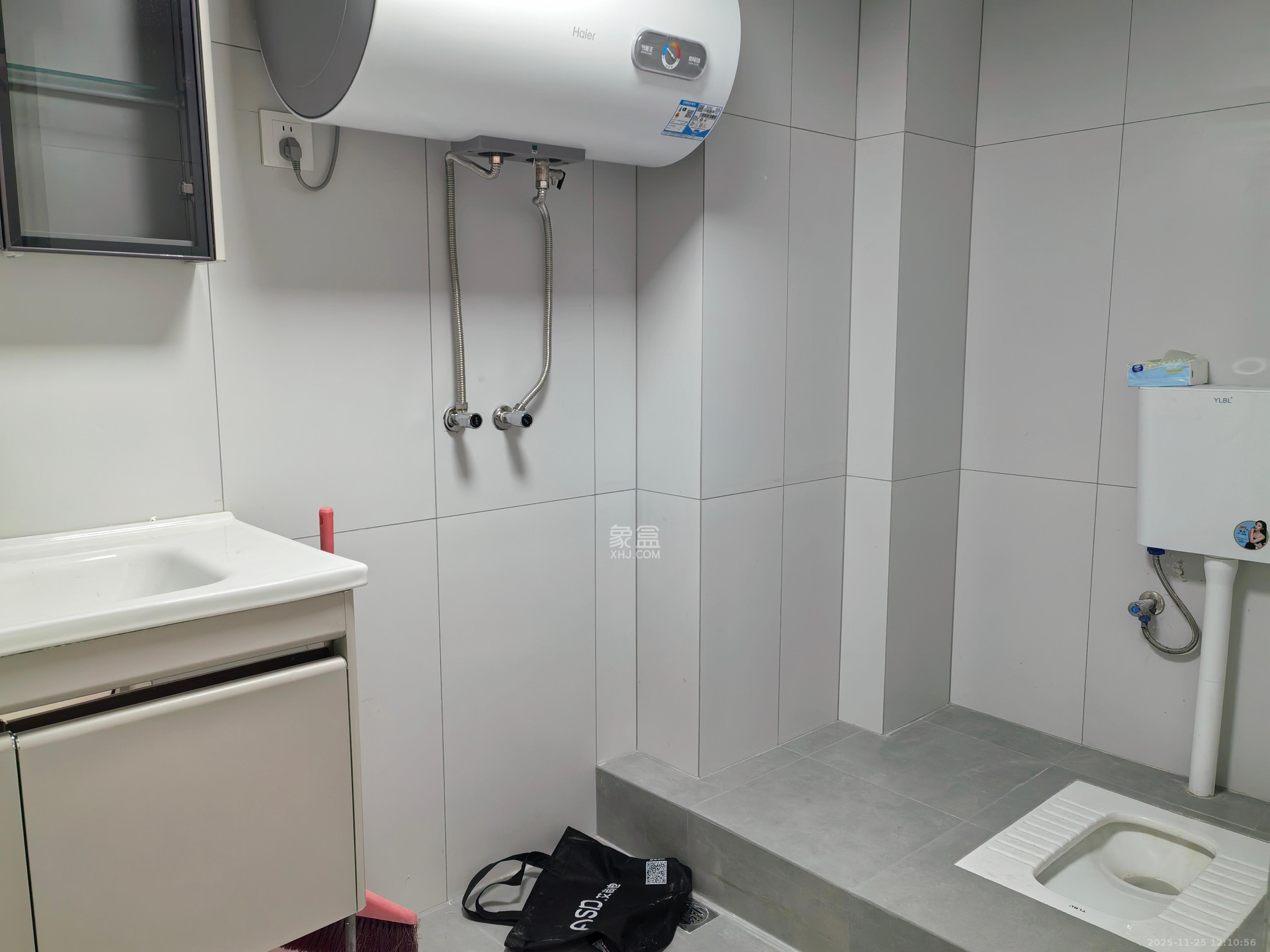 恒大时代广场 2室1厅1卫 1800.0元/月 恒大时代广场 2室1厅1卫 1800.0元/月室内图