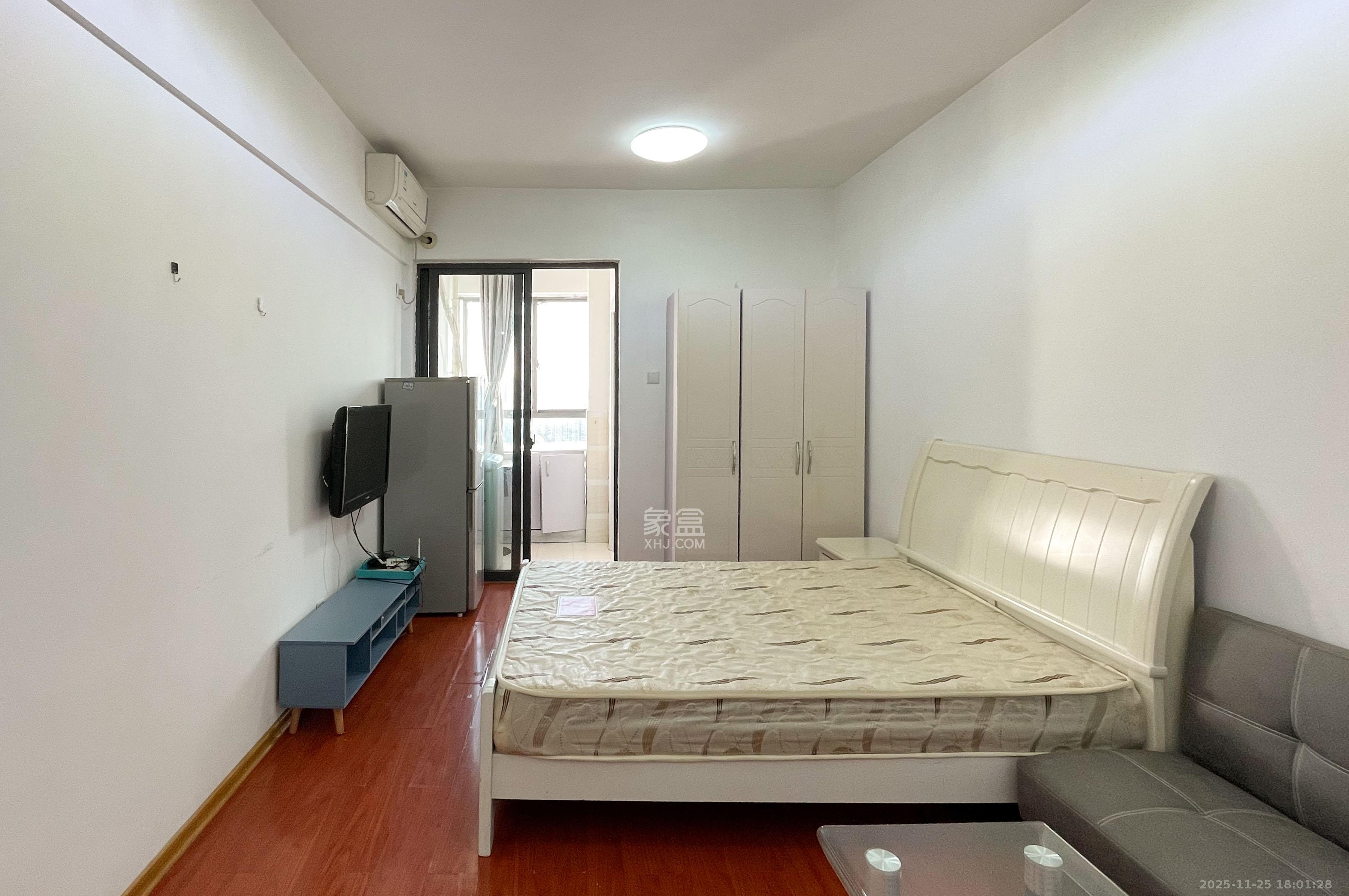 红公馆（前程丽景大厦）  1室1厅1卫    20.0万