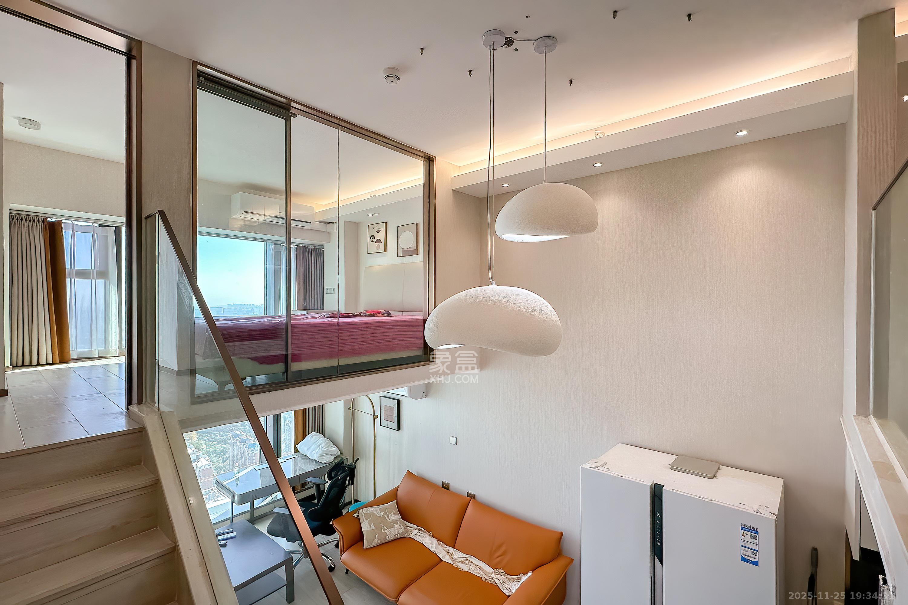 华远华时代  2室1厅1卫    48.0万其他