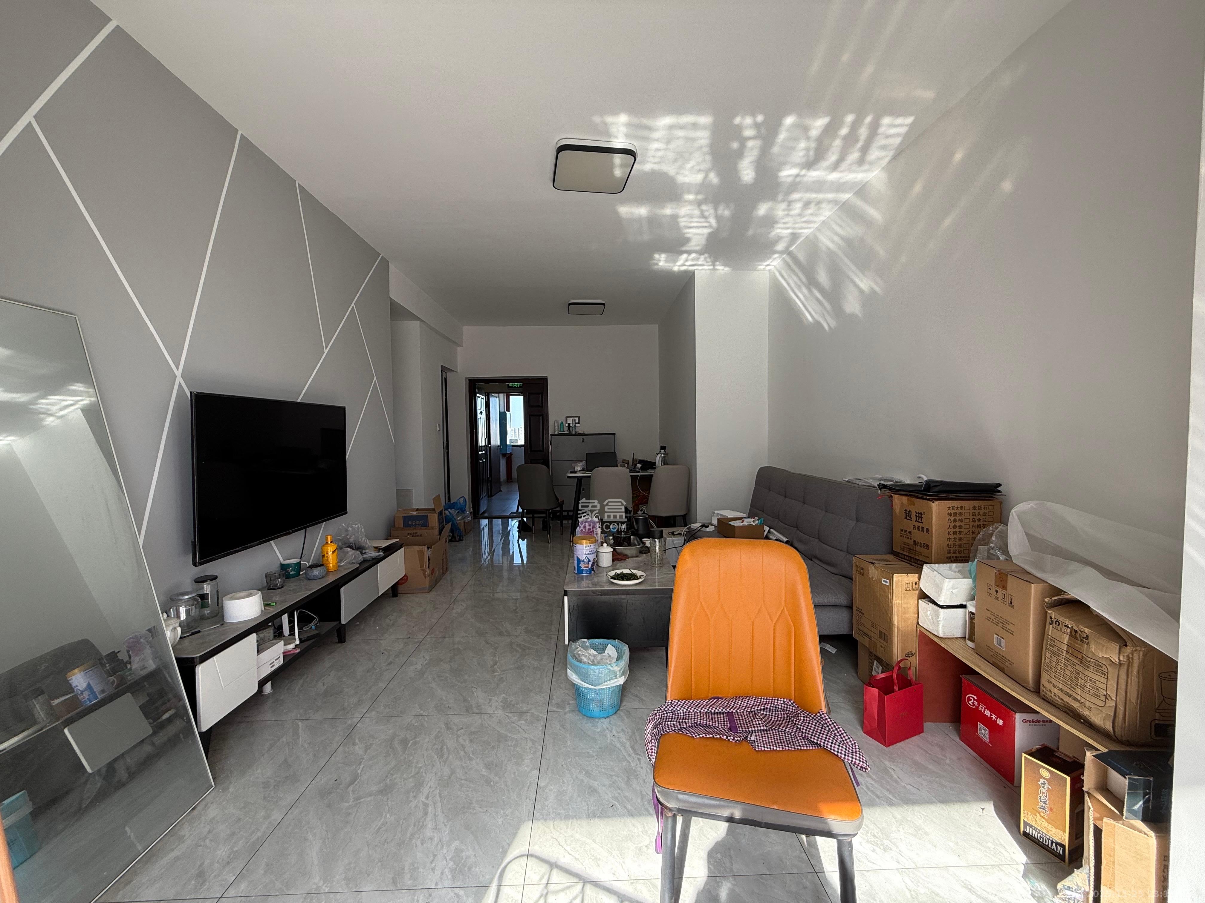 新城新世界四期柏樾 2室1厅1卫 2500.0元/月 新城新世界四期柏樾 2室1厅1卫 2500.0元/月室内图