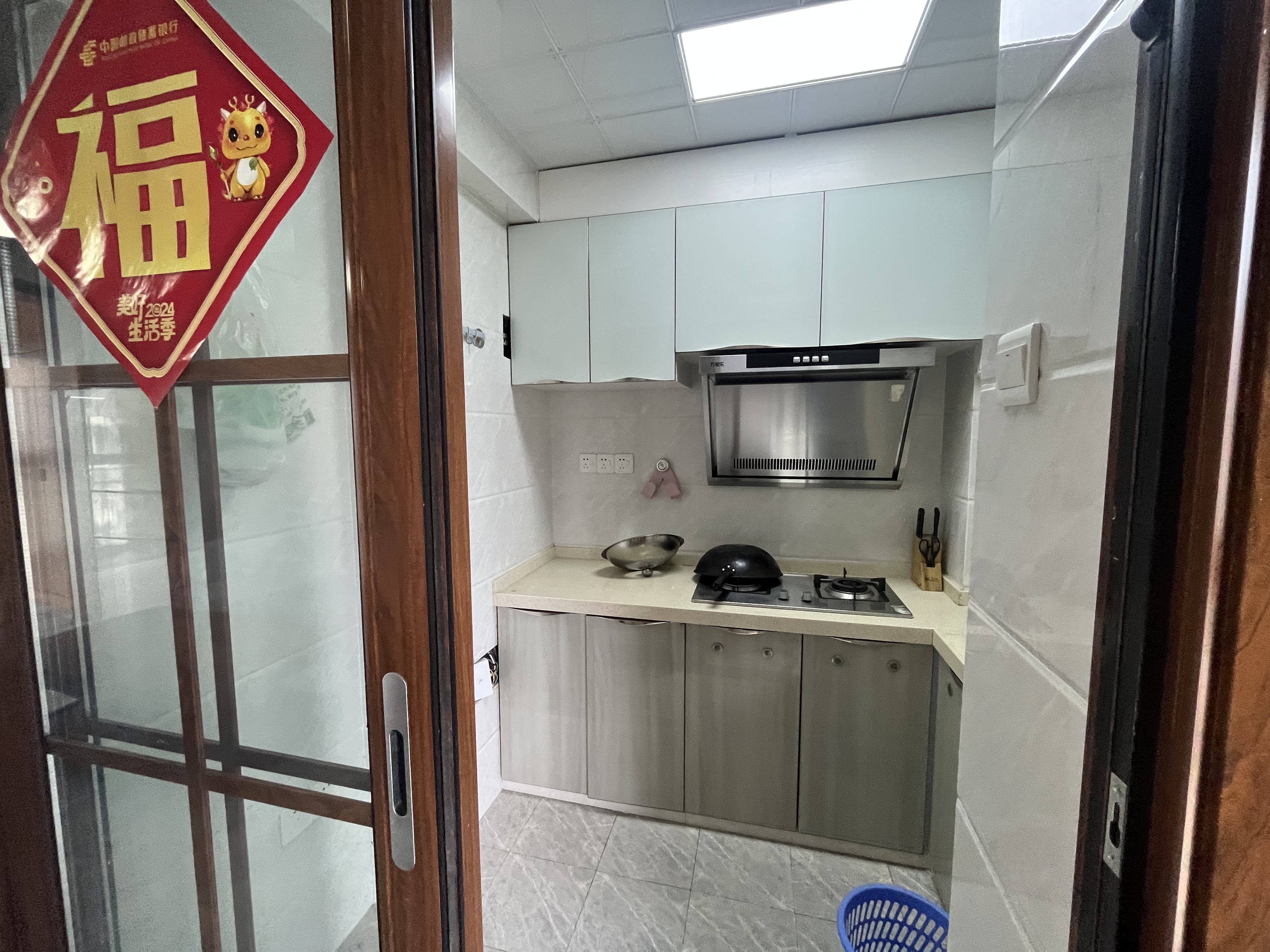 晨晖帝景 1室2厅1卫 1700.0元/月 晨晖帝景 1室2厅1卫 1700.0元/月室内图