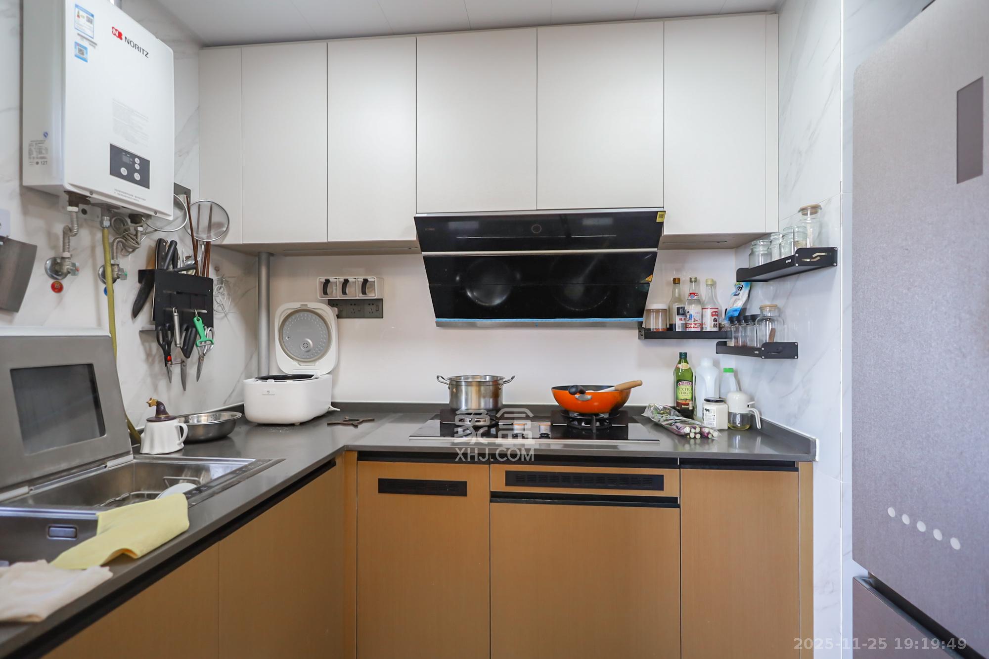 万科里金域国际 4室2厅2卫 310.0万 万科里金域国际 4室2厅2卫 310.0万厨房