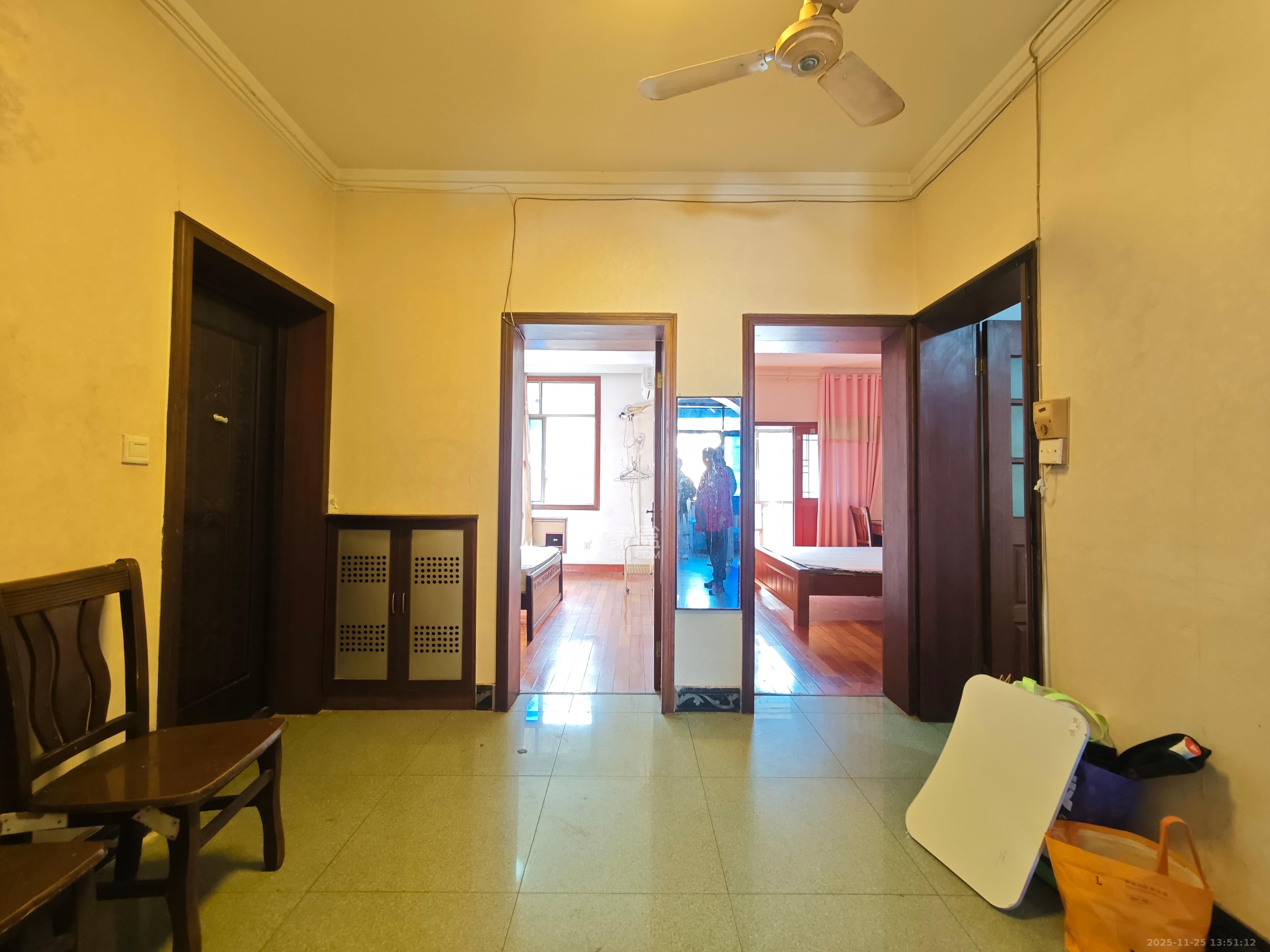 长沙师范附幼附小教师宿舍（崇圣里24号）  3室1厅1卫    2200.0元/月室内图