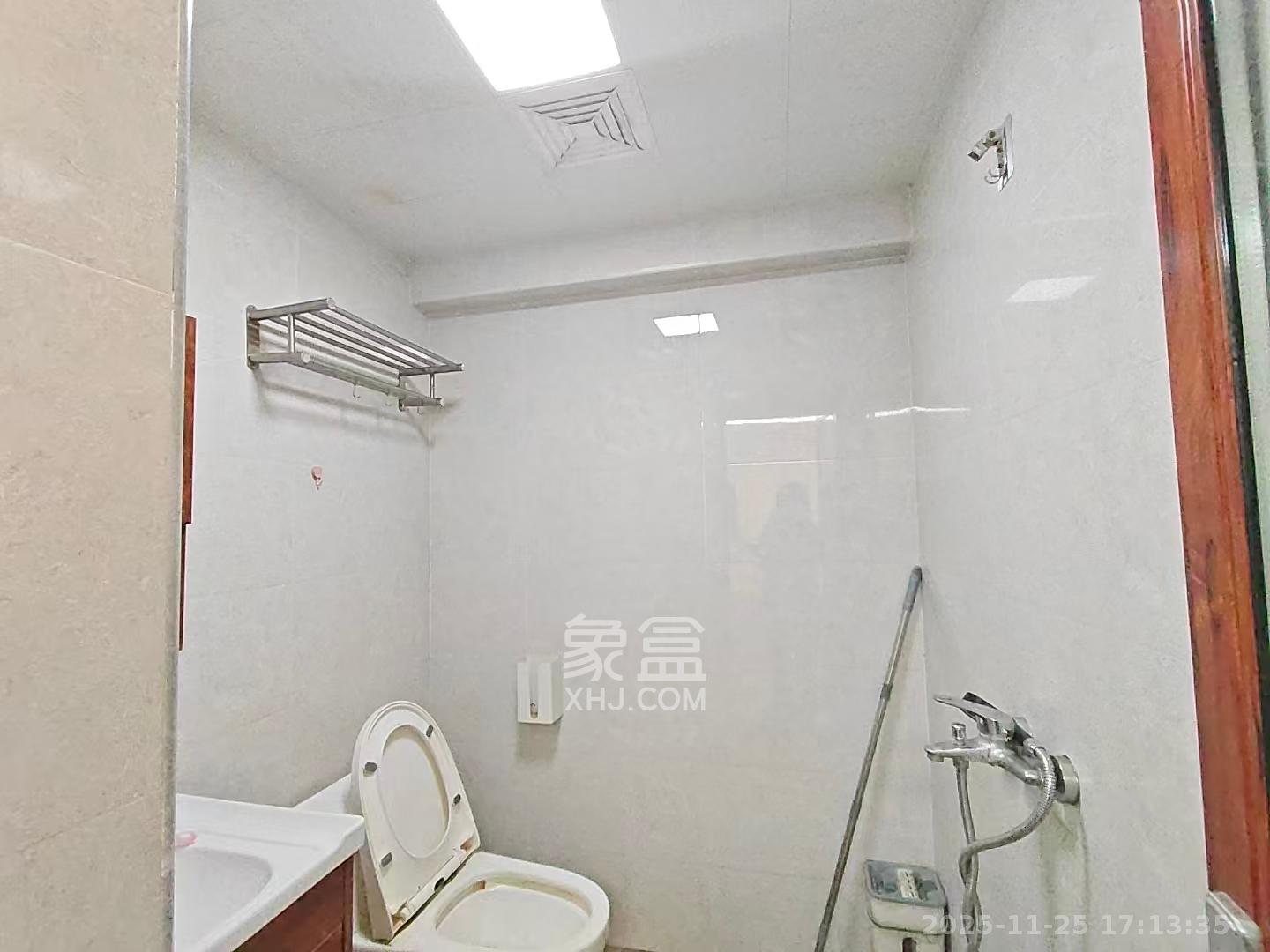 鑫远悦城（鑫远悦时代）  1室0厅1卫    900.0元/月室内图