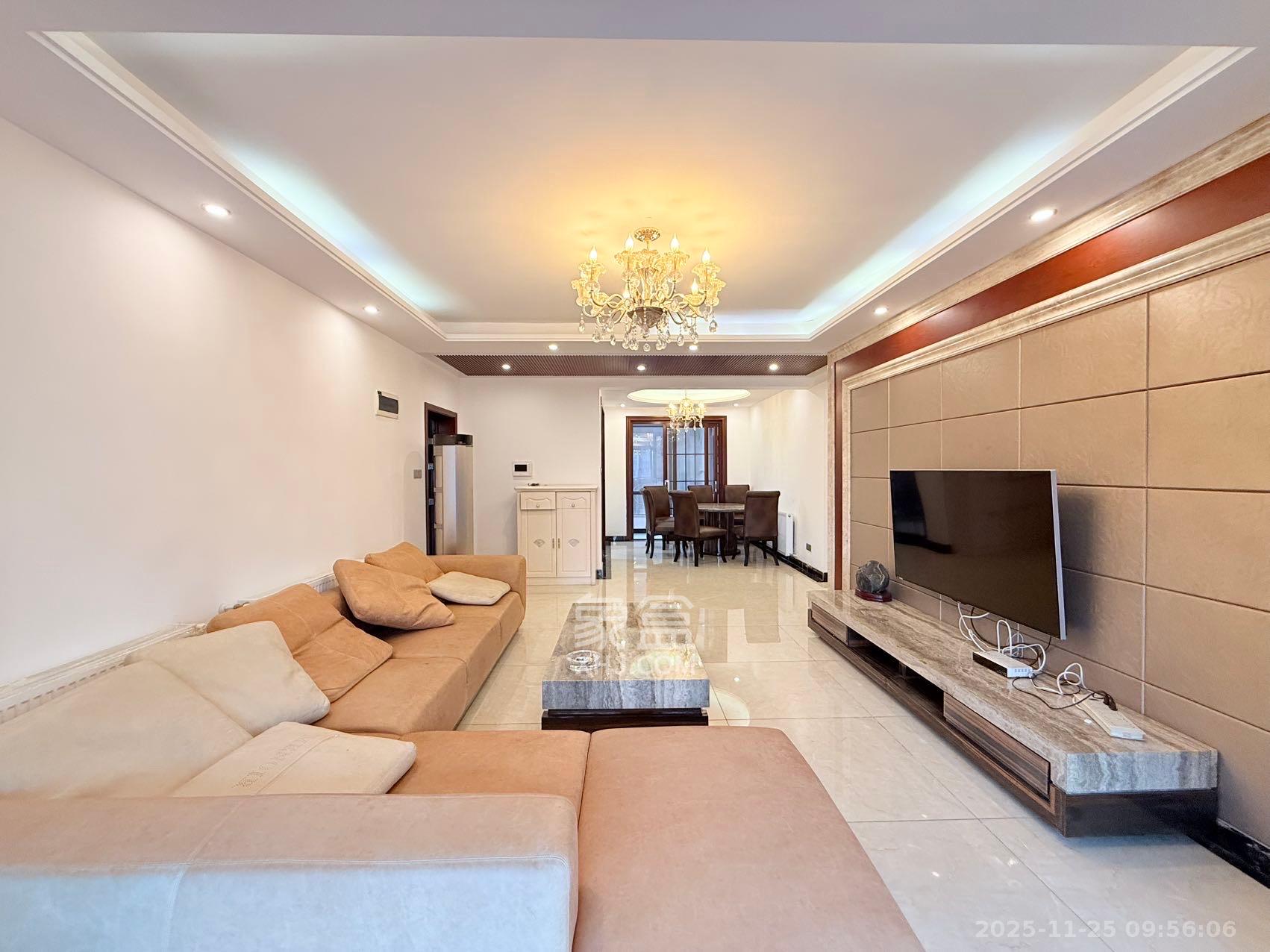 潇湘名城(新里程潇湘名城) 5室2厅2卫 3500.0元/月 潇湘名城(新里程潇湘名城) 5室2厅2卫 3500.0元/月室内图