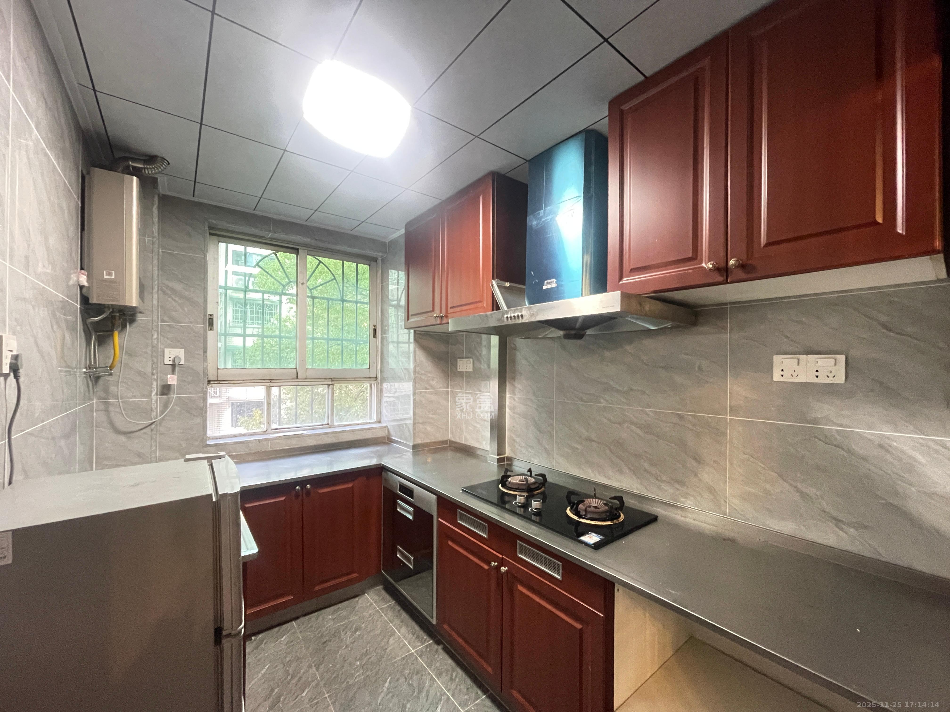 广福园  3室2厅1卫    2500.0元/月室内图