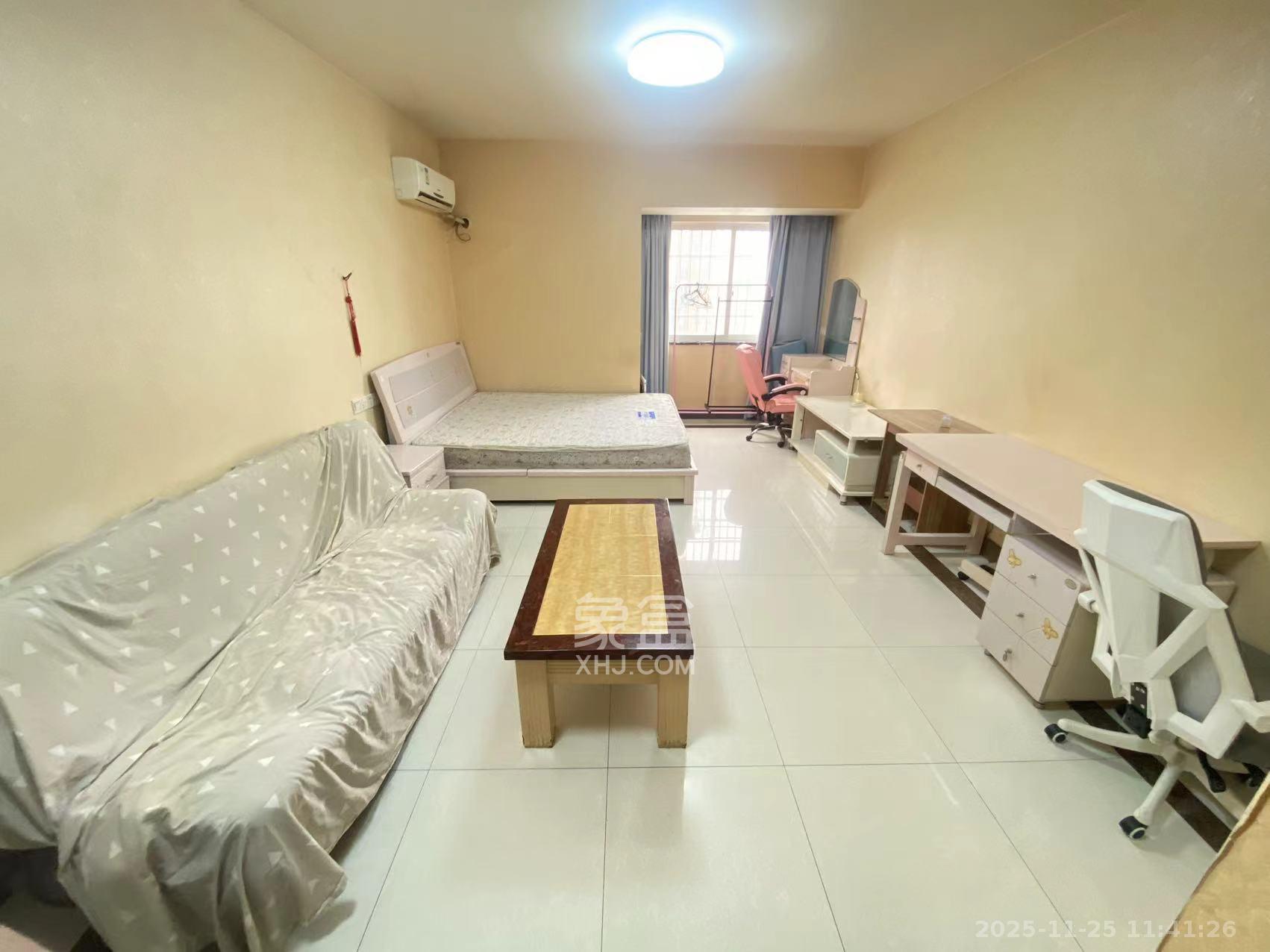 巧克力空间（建鸿达现代大厦）  1室1厅1卫    1300.0元/月室内图