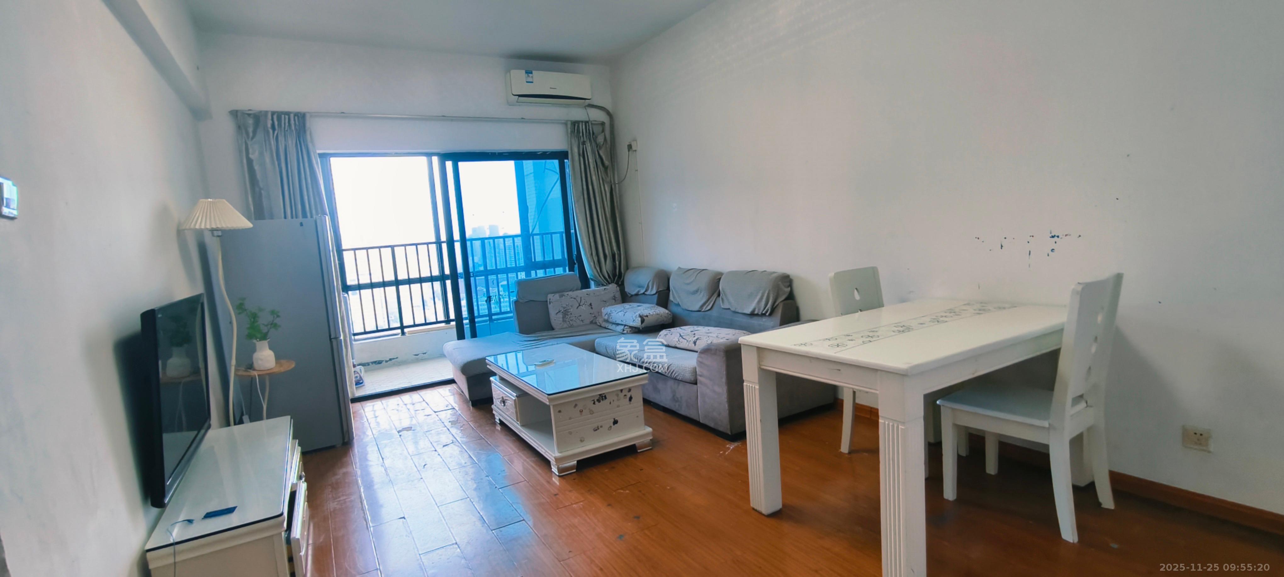 名富公寓 2室2厅1卫 2500.0元/月 名富公寓 2室2厅1卫 2500.0元/月室内图