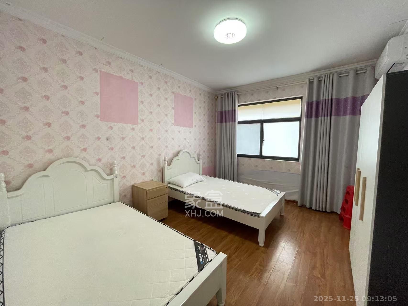 安泰嘉园（湘府邻伴）  3室2厅1卫    2400.0元/月室内图