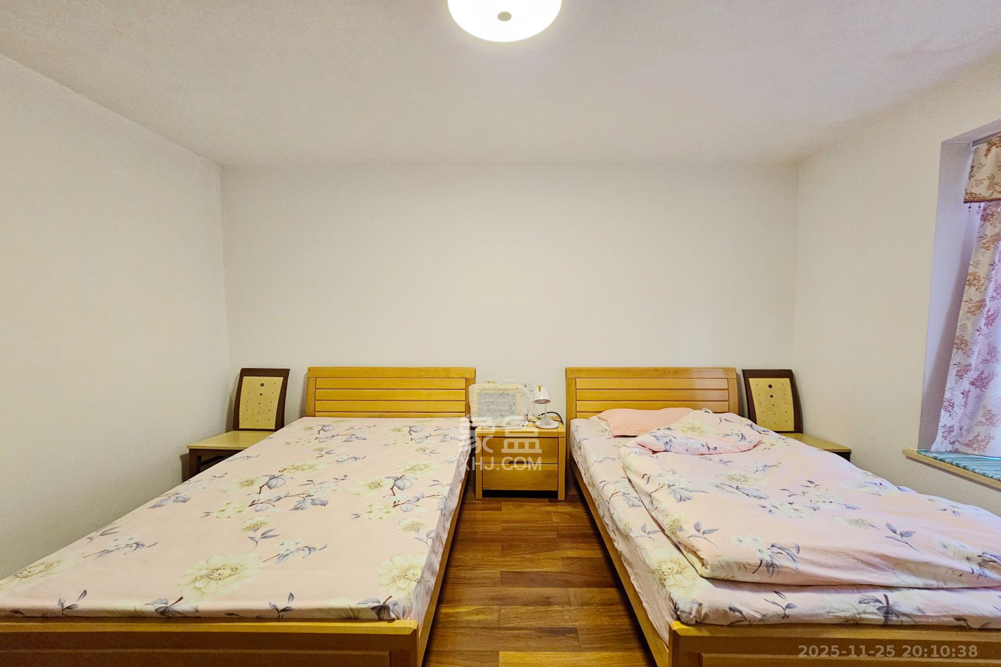 三江花中城 2室2厅1卫 90.0万 三江花中城 2室2厅1卫 90.0万卧室