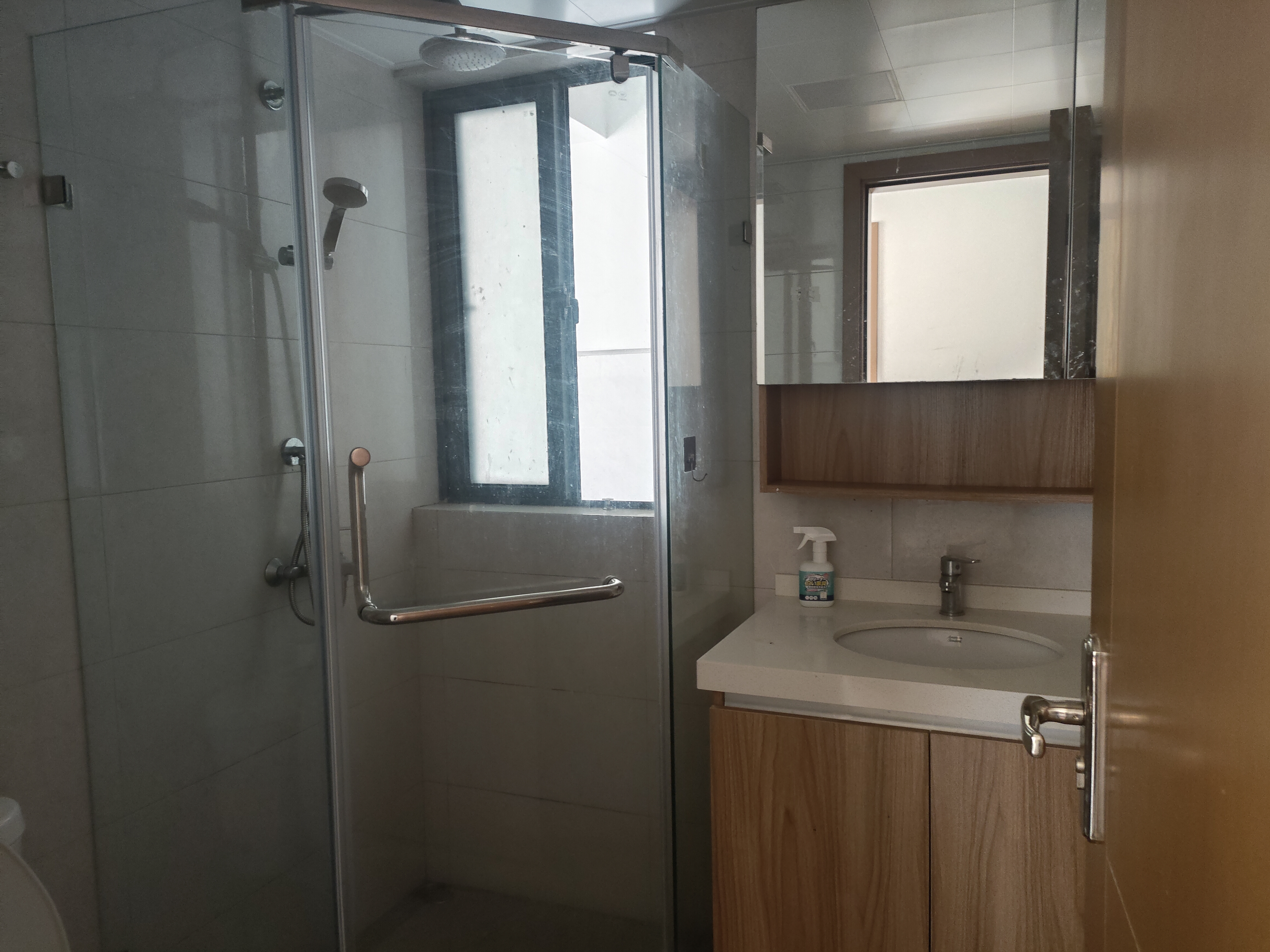 南海幸福汇  4室2厅2卫    2300.0元/月室内图