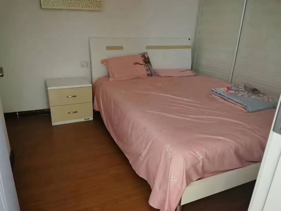 维港十字街  2室1厅1卫    1500.0元/月室内图