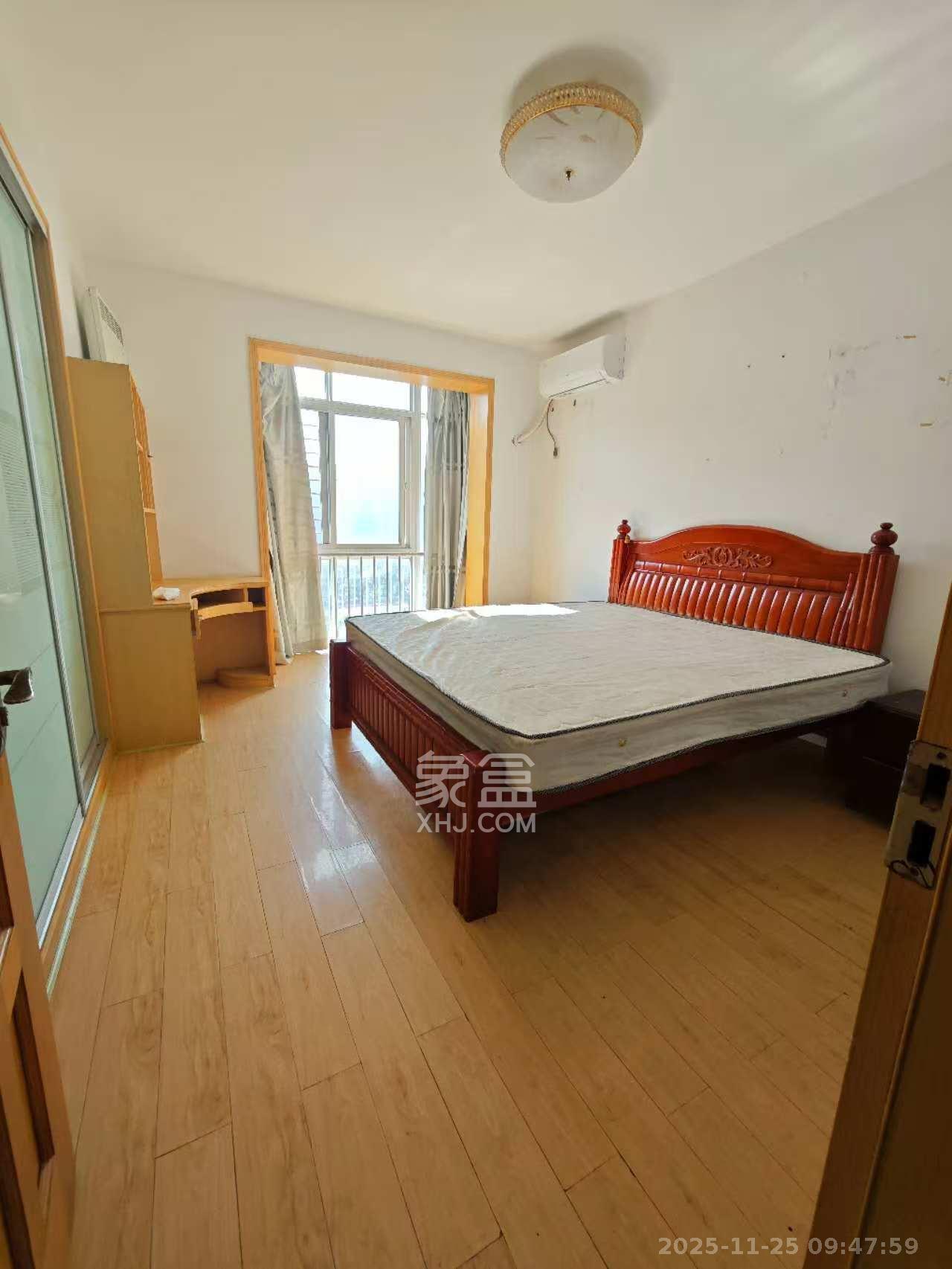 山语城一期 3室2厅2卫 1800.0元/月 山语城一期 3室2厅2卫 1800.0元/月室内图