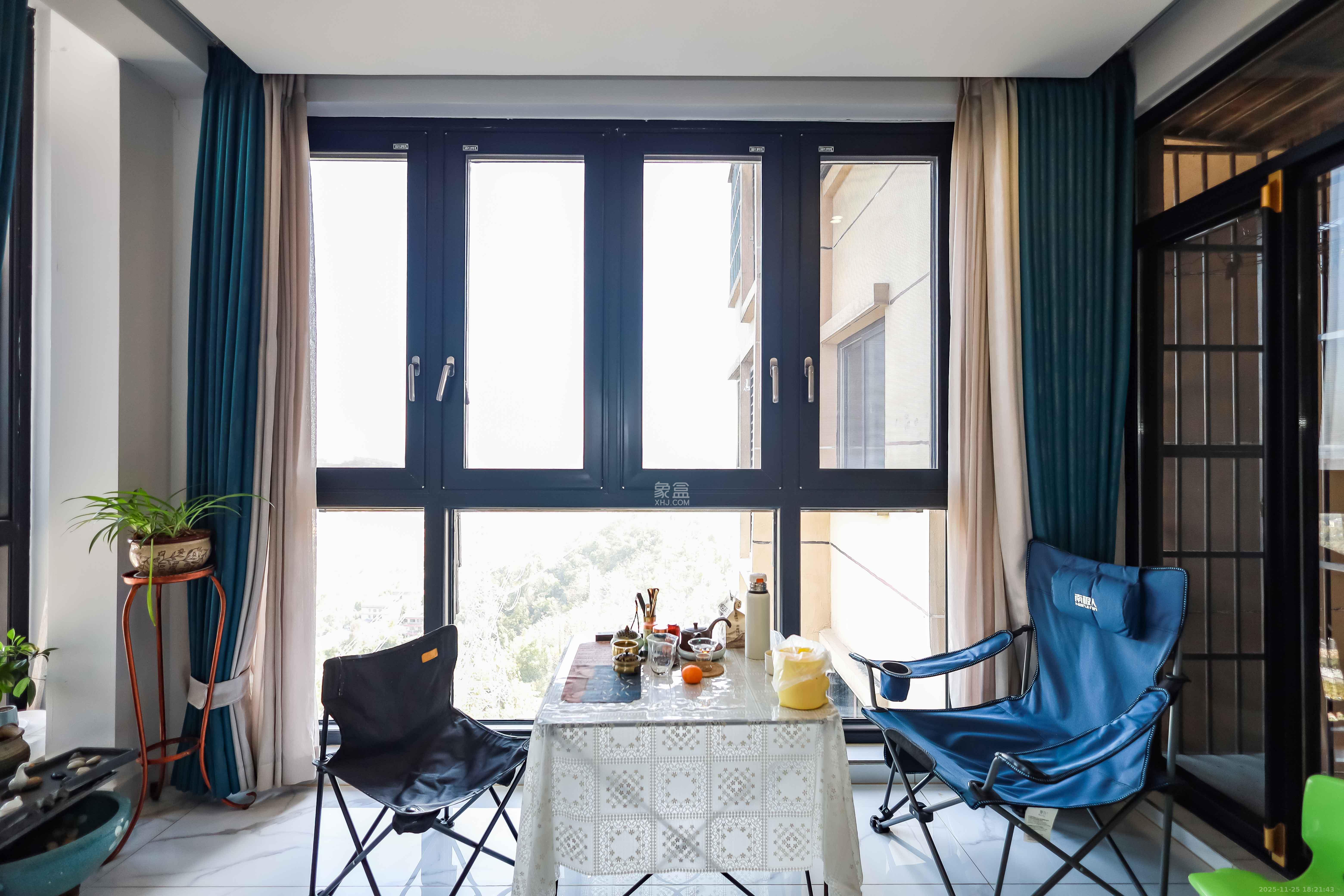 金科世界城  3室2厅2卫    98.0万阳台