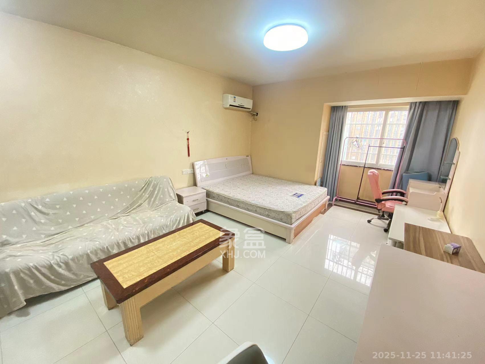 巧克力空间(建鸿达现代大厦) 1室1厅1卫 1300.0元/月 巧克力空间(建鸿达现代大厦) 1室1厅1卫 1300.0元/月室内图