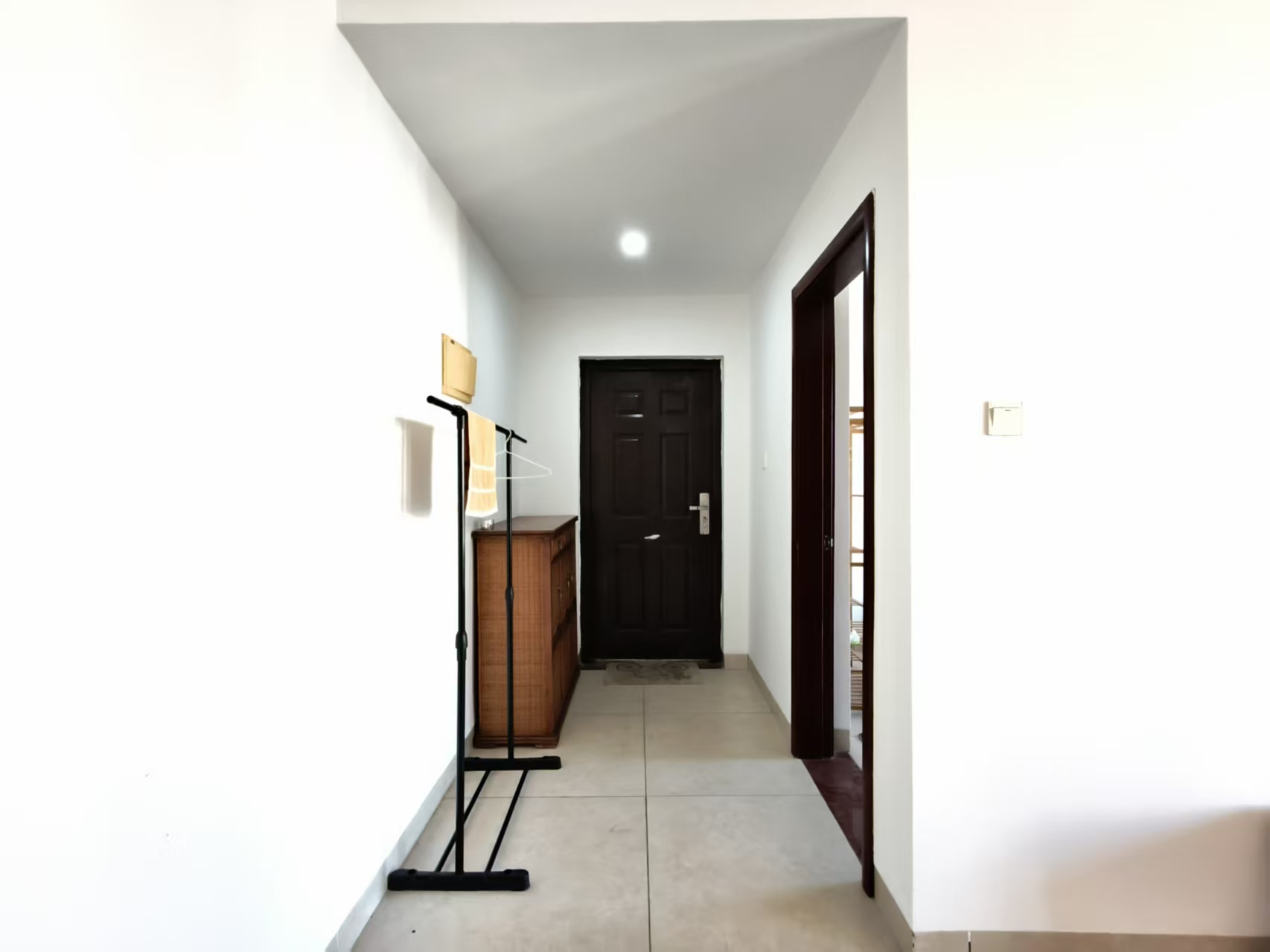 宝源花园 3室2厅1卫 126.0万 宝源花园 3室2厅1卫 126.0万室内图