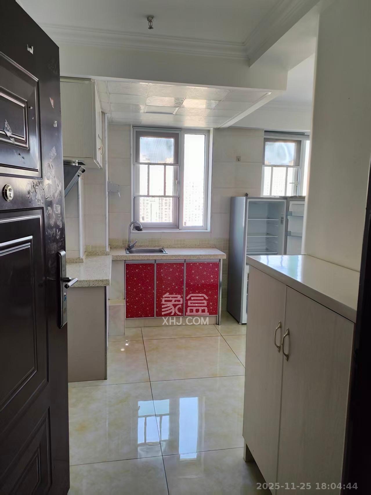 MOMA当代广场  1室1厅1卫    1200.0元/月室内图