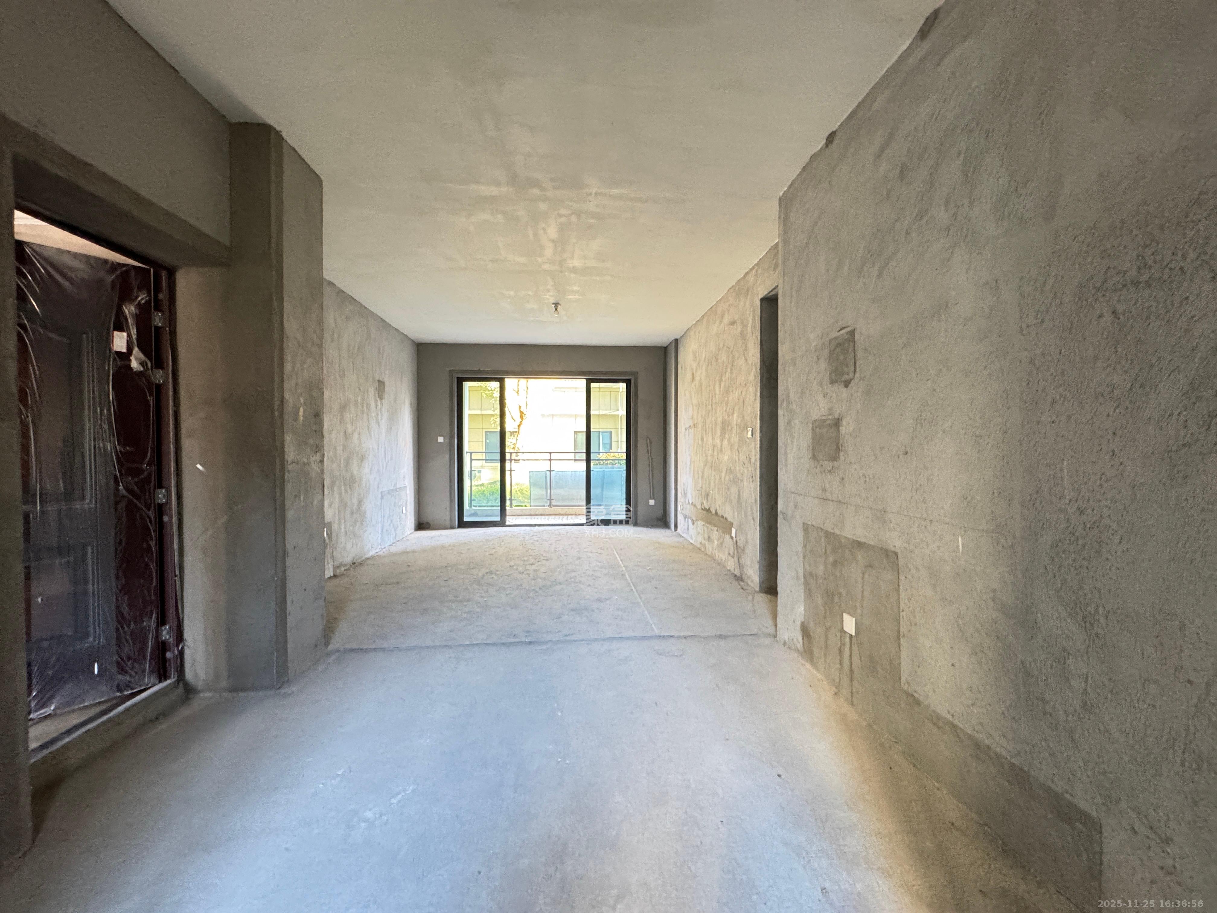 振业城四期 4室2厅2卫 1500.0元/月 振业城四期 4室2厅2卫 1500.0元/月室内图