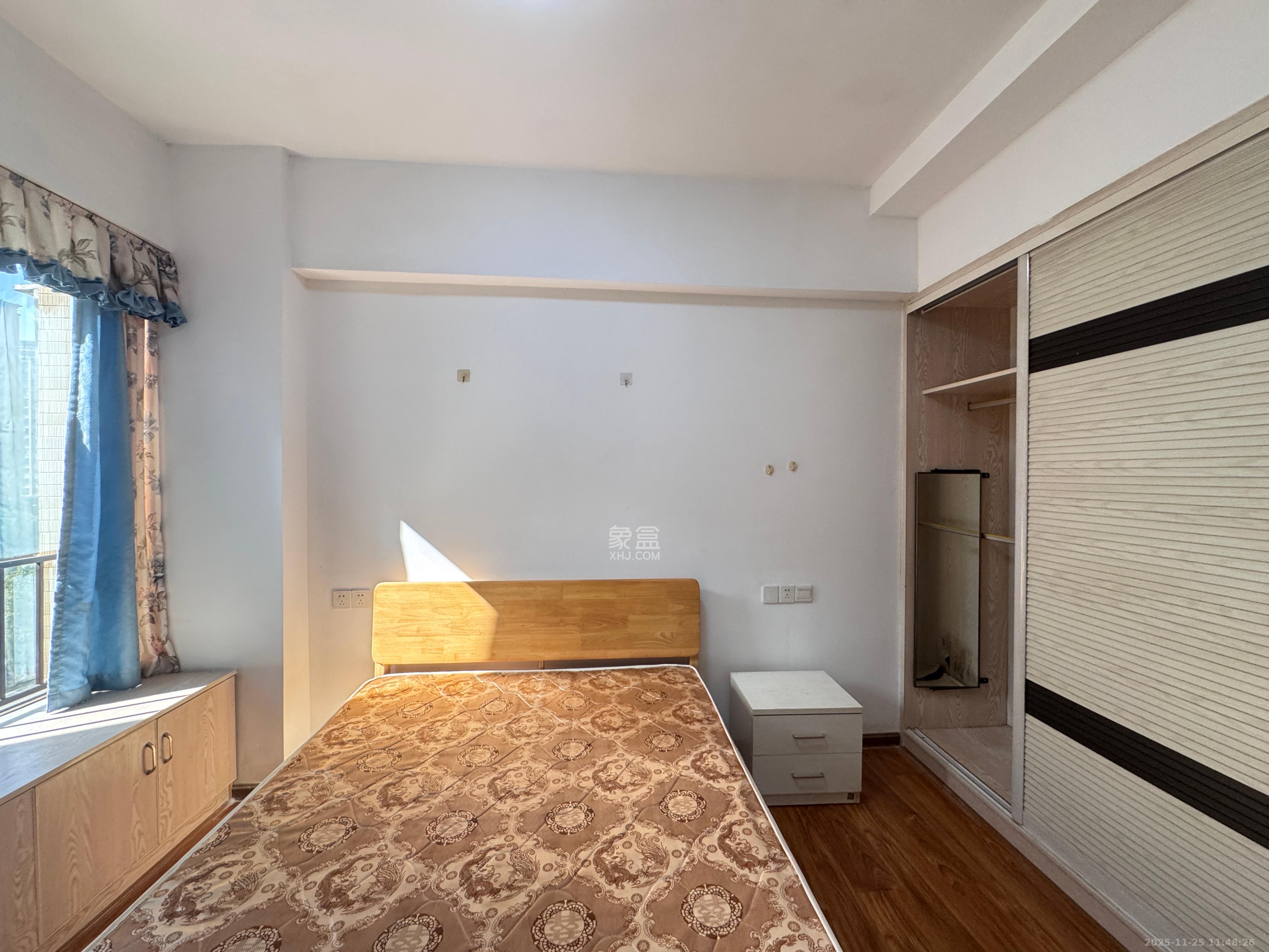 奥林匹克花园贡院三期  1室1厅1卫    1450.0元/月室内图