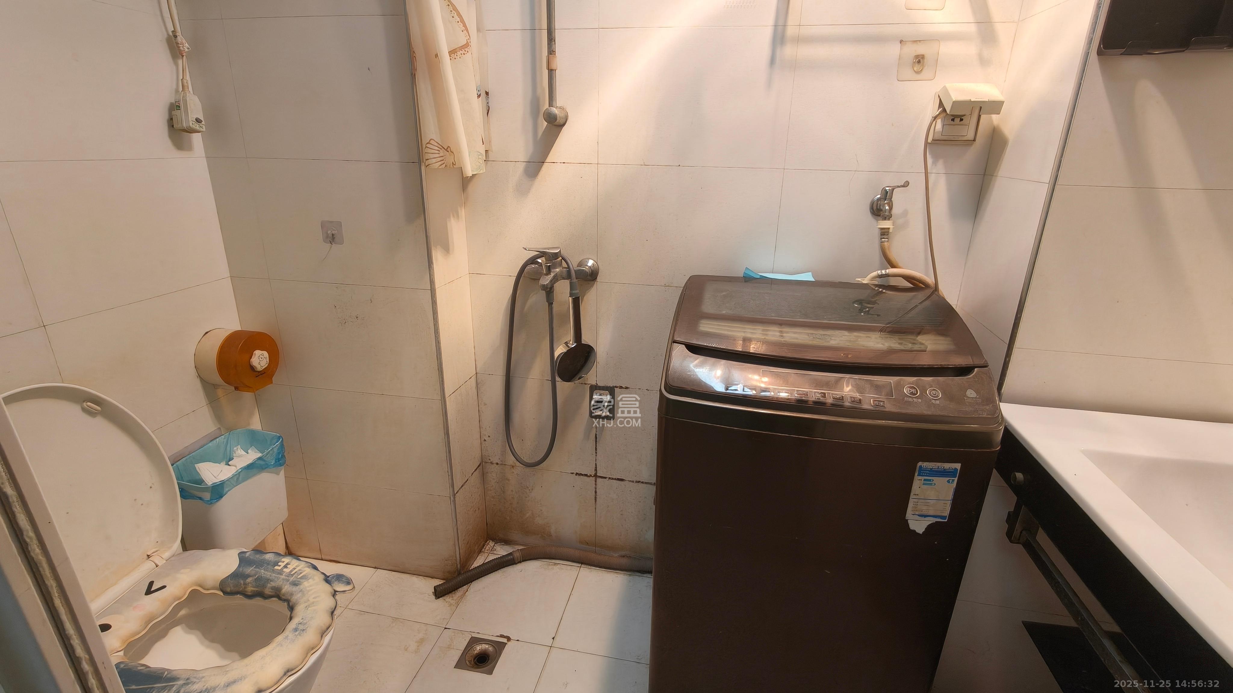 尚都花园城 1室1厅1卫 850.0元/月 尚都花园城 1室1厅1卫 850.0元/月室内图