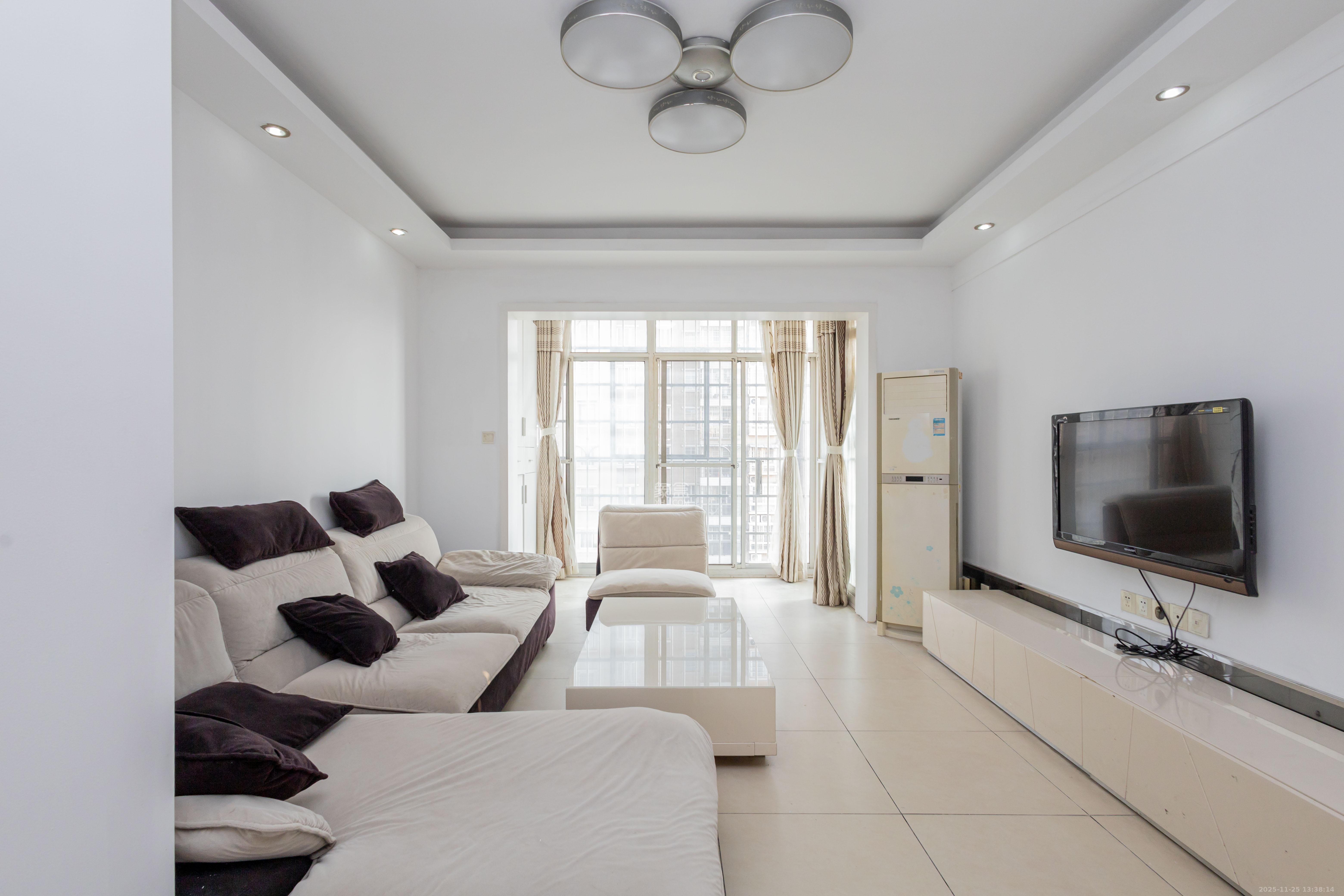 东业苹果社区  3室2厅1卫    43.8万