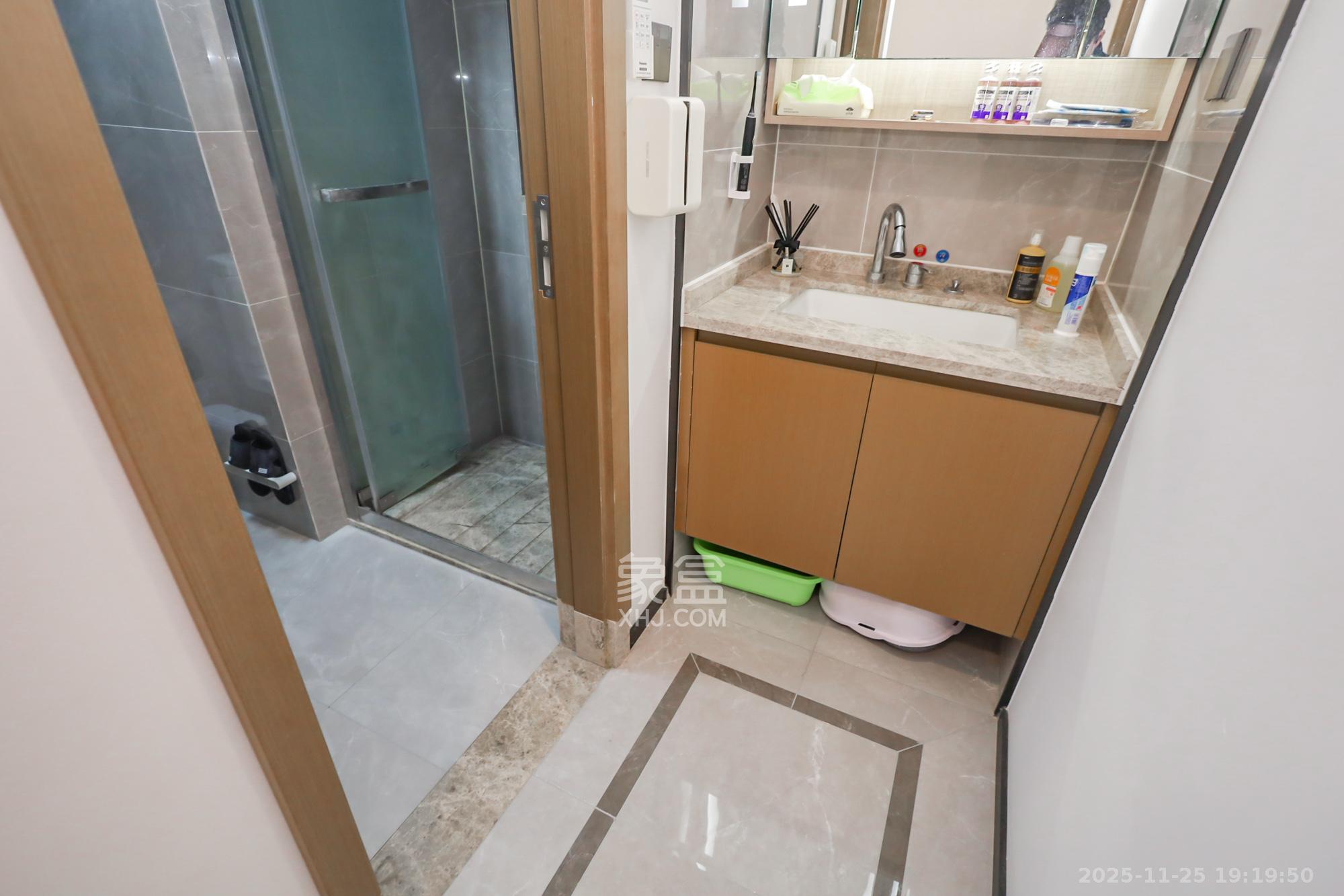 万科里金域国际 4室2厅2卫 310.0万 万科里金域国际 4室2厅2卫 310.0万其他