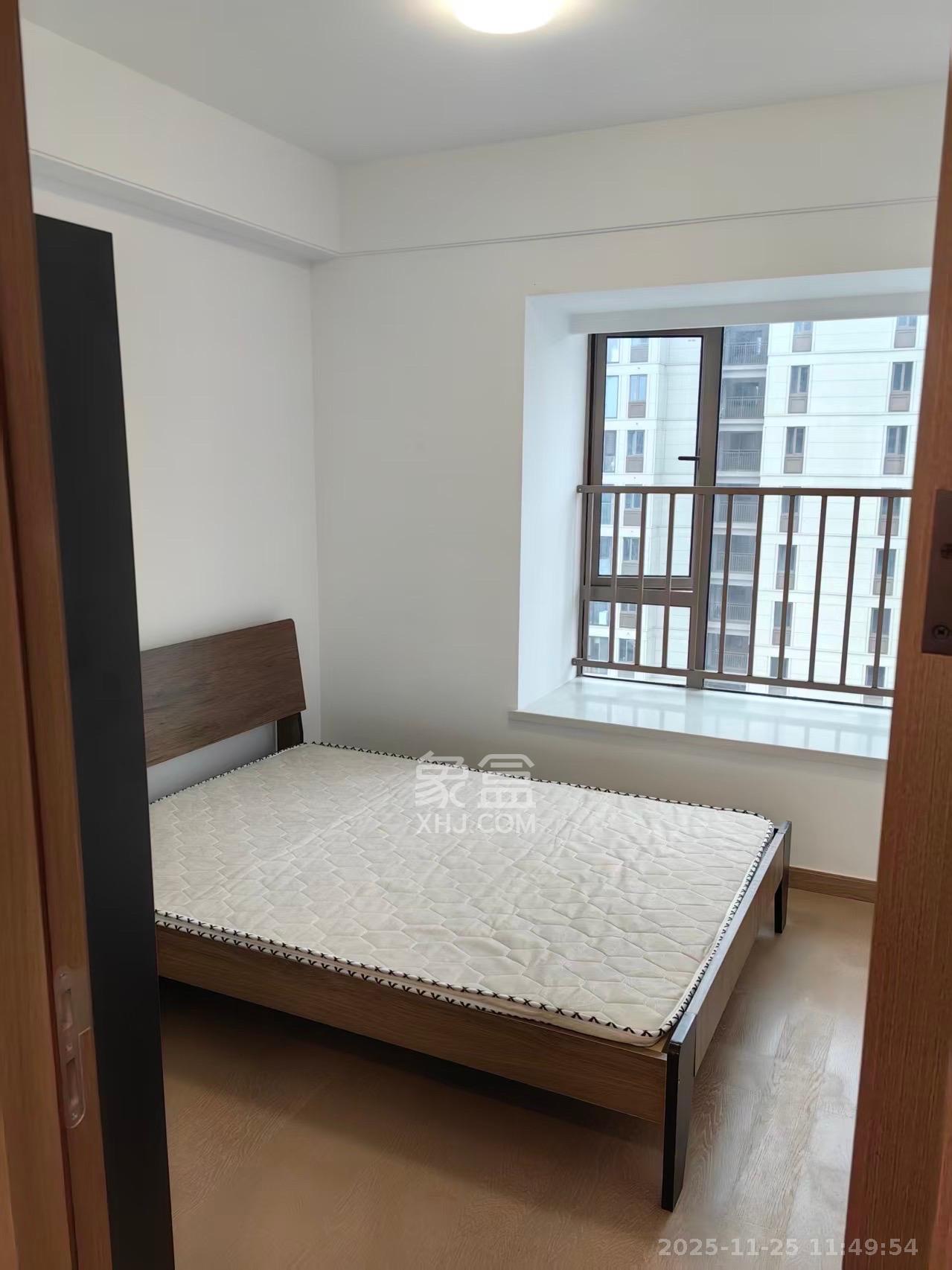 长沙溪山悦 3室2厅2卫 2400.0元/月 长沙溪山悦 3室2厅2卫 2400.0元/月室内图