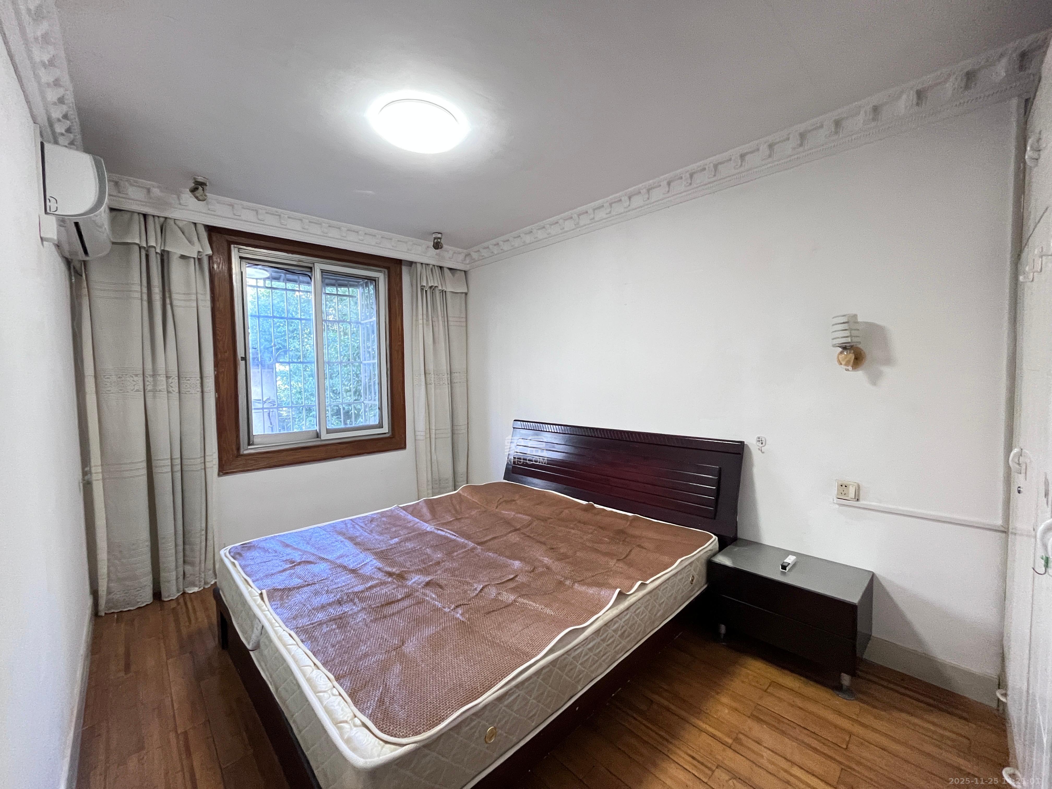 恒达花园  2室2厅1卫    1600.0元/月室内图