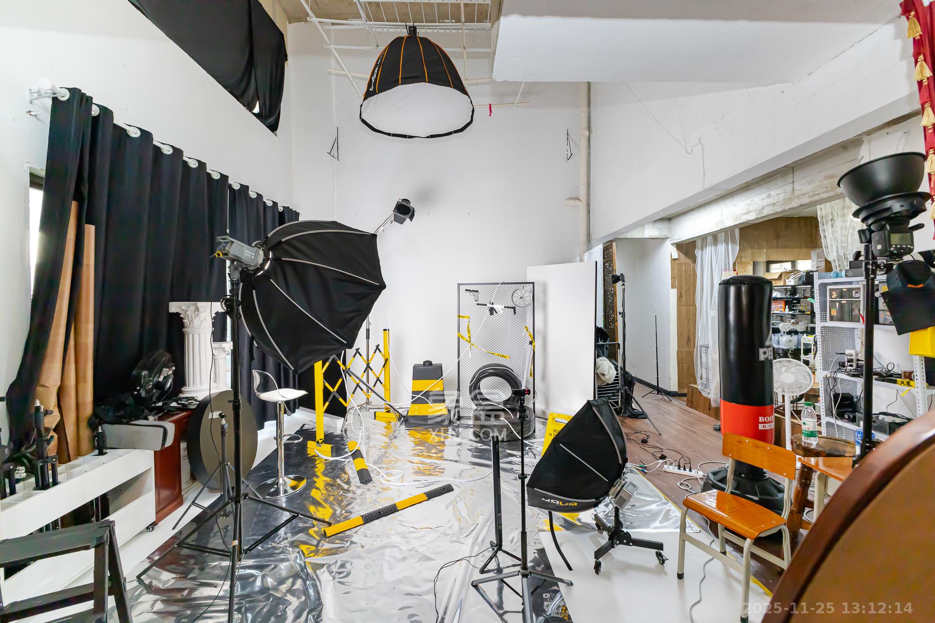 润和湘江天地C区  5室2厅2卫    150.0万