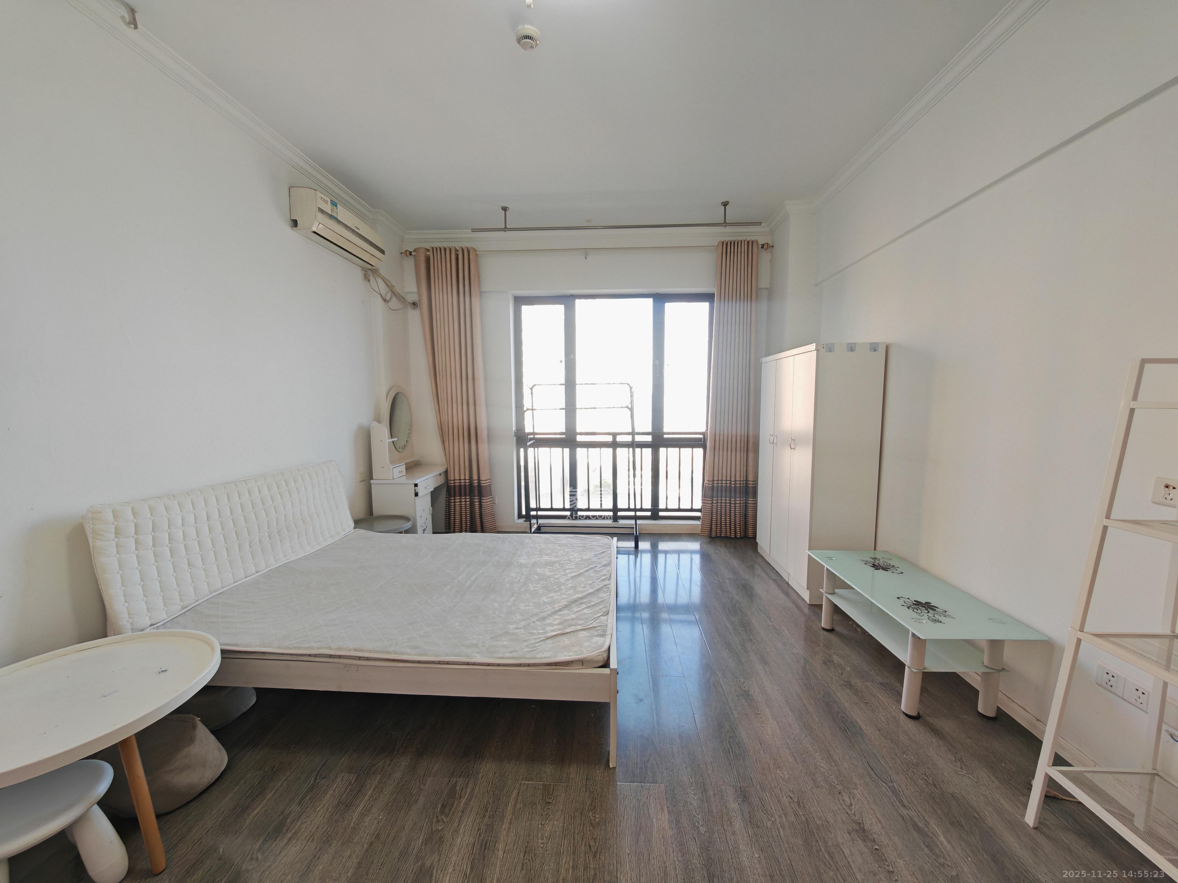 梅溪鑫苑名家 1室1厅1卫 1300.0元/月 梅溪鑫苑名家 1室1厅1卫 1300.0元/月室内图