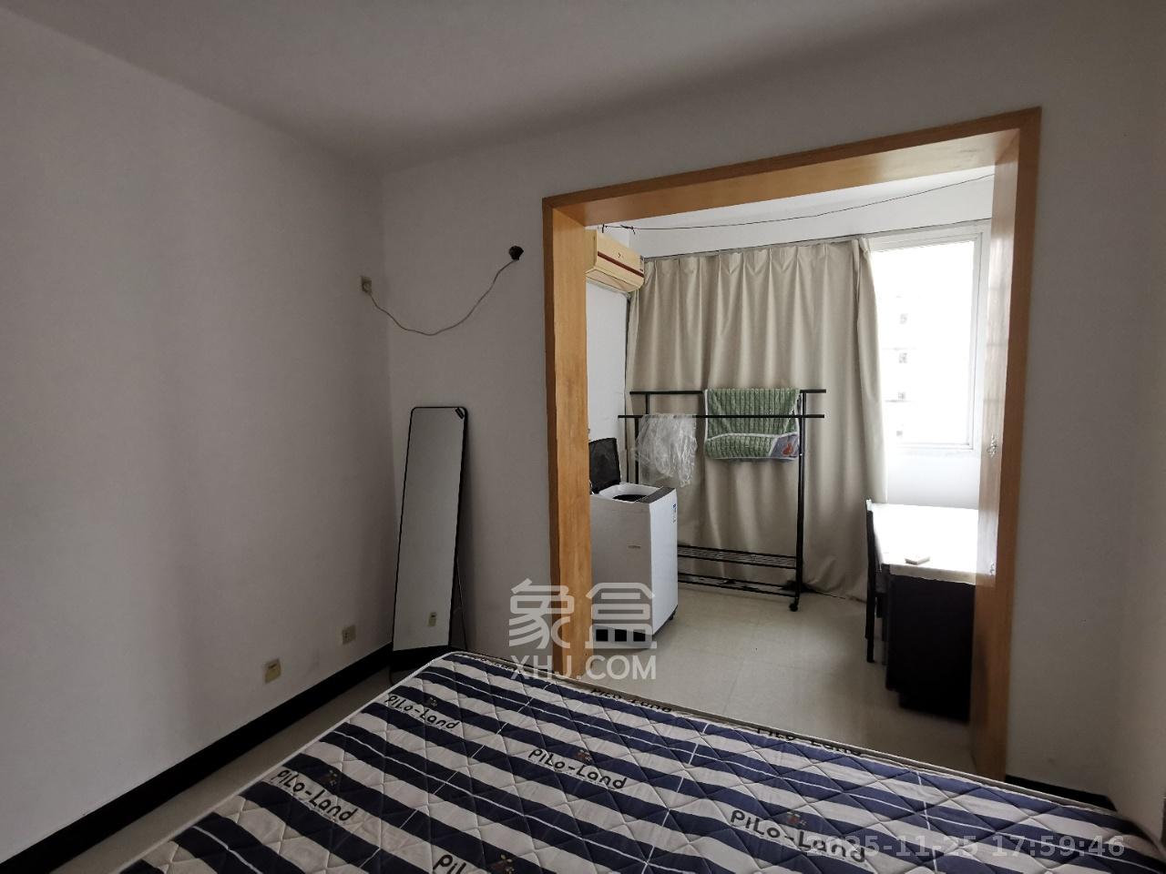 鄱阳小区  2室2厅1卫    1300.0元/月室内图