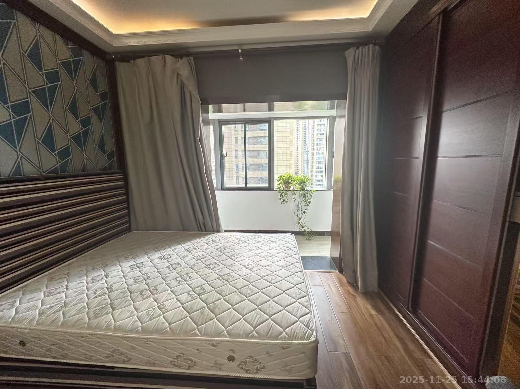 保利国际广场  1室1厅1卫    1800.0元/月室内图