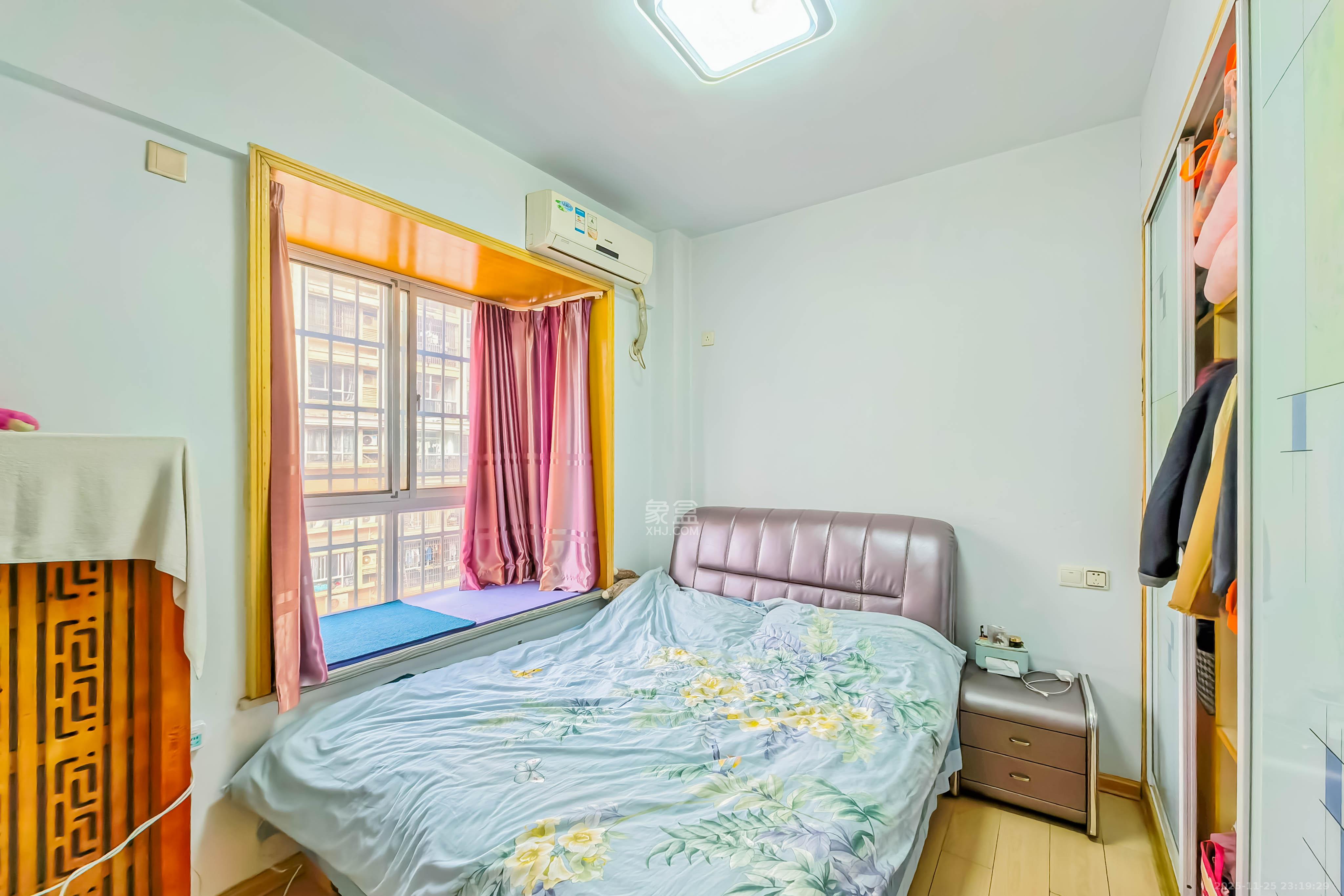 城市山水豪园（山水城市风景）  2室1厅1卫    51.0万其他