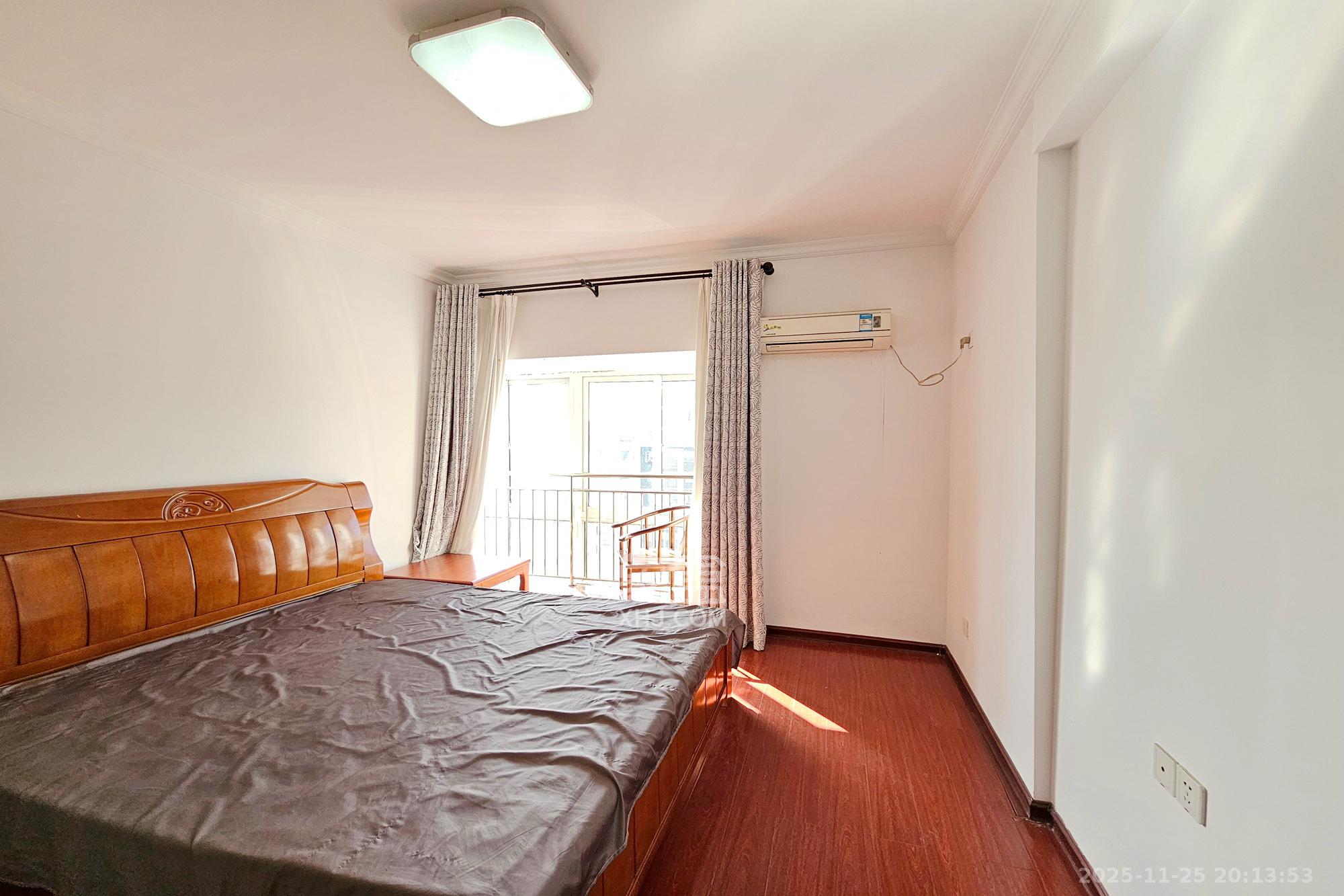 嘉宇盛世华章 3室2厅1卫 115.0万 嘉宇盛世华章 3室2厅1卫 115.0万卧室