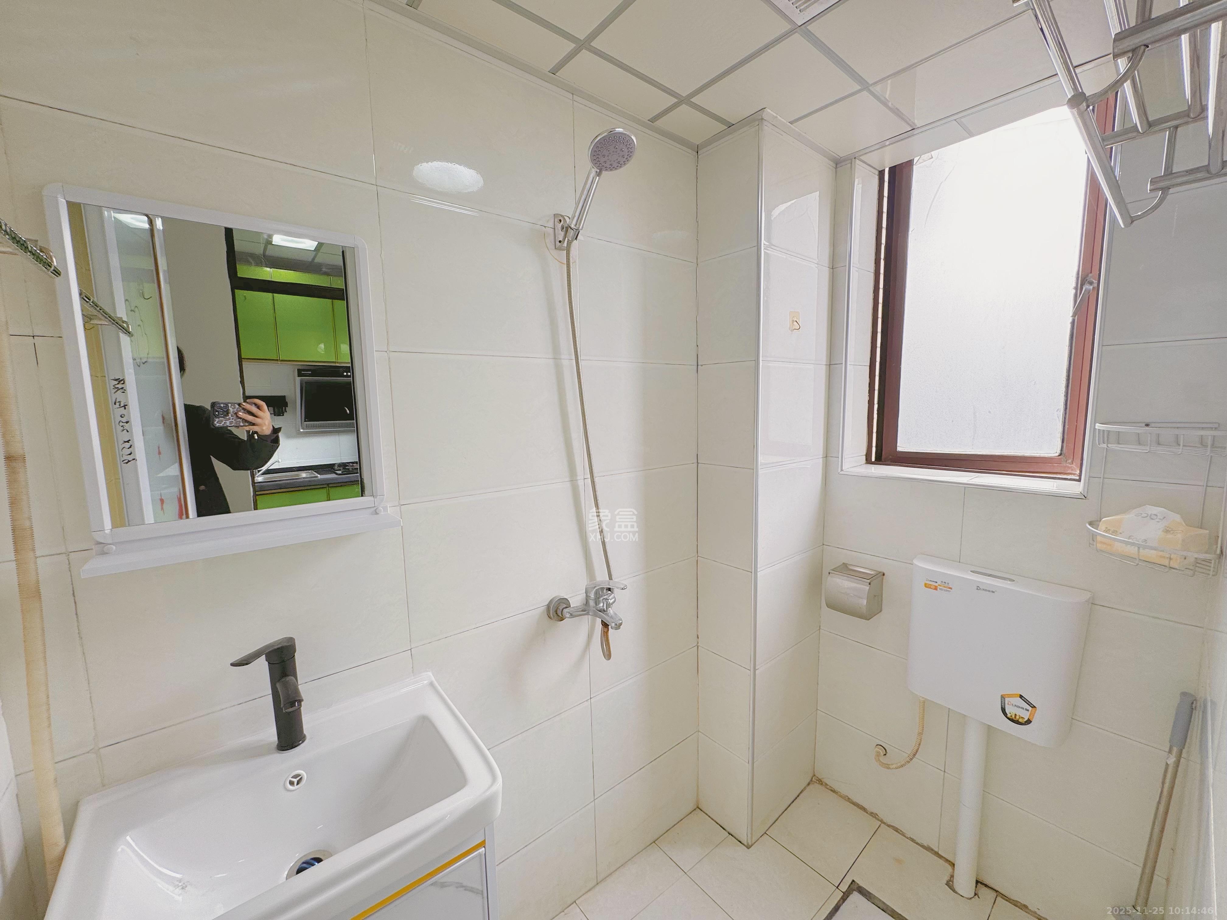 圆梦康乐城 1室1厅1卫 1400.0元/月 圆梦康乐城 1室1厅1卫 1400.0元/月室内图