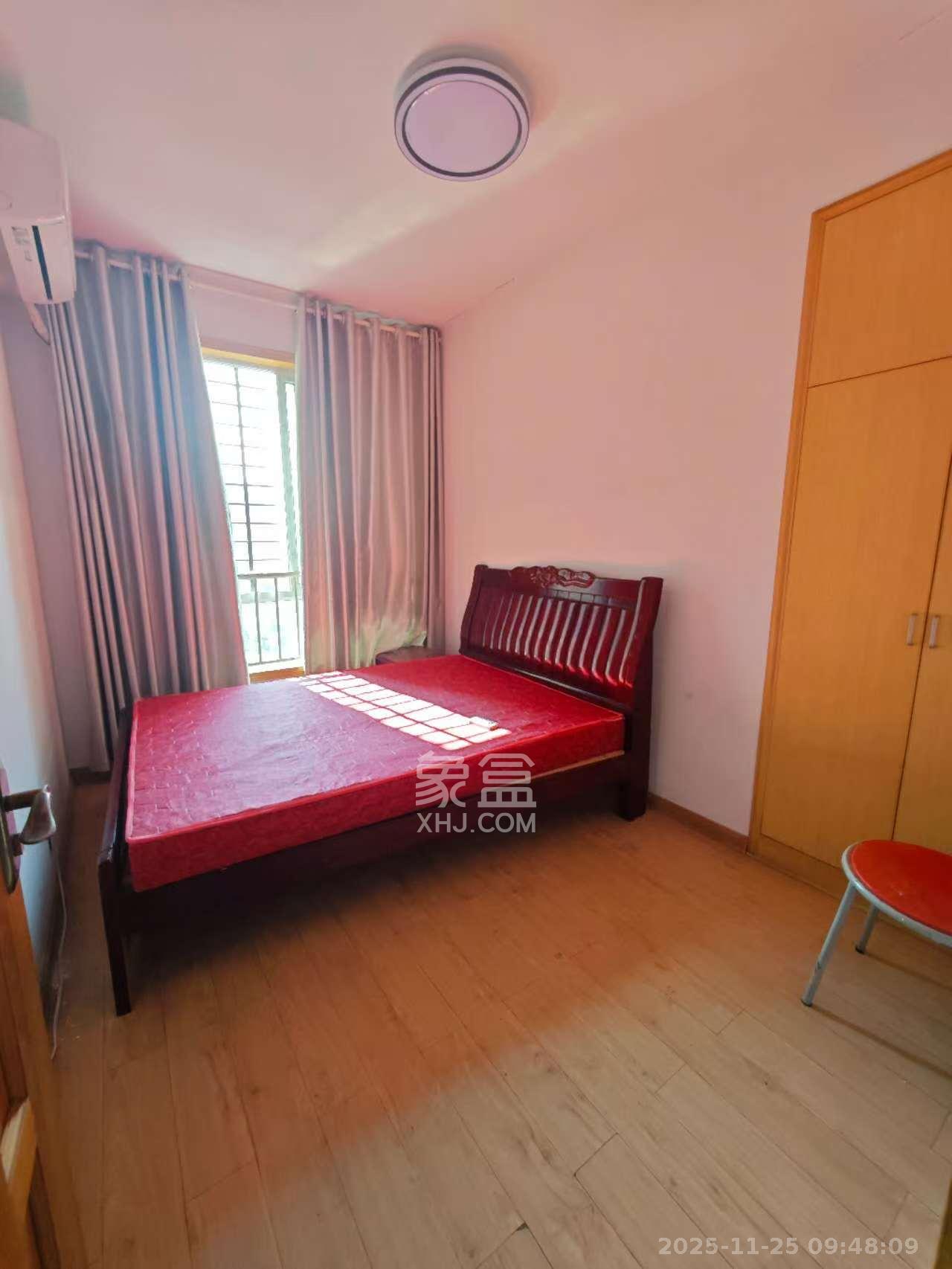 山语城一期 3室2厅2卫 1800.0元/月 山语城一期 3室2厅2卫 1800.0元/月室内图