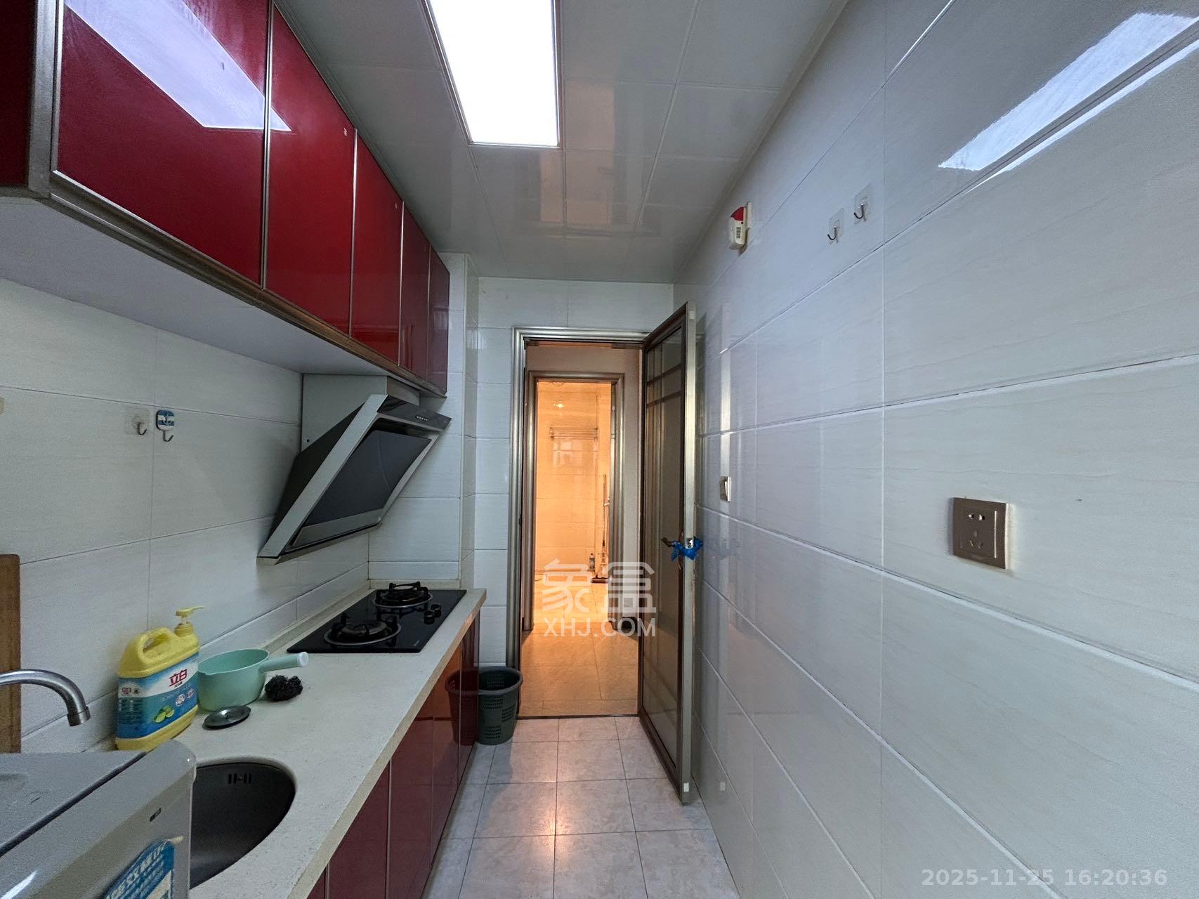 地华梅溪湖畔 1室1厅1卫 1700.0元/月 地华梅溪湖畔 1室1厅1卫 1700.0元/月室内图