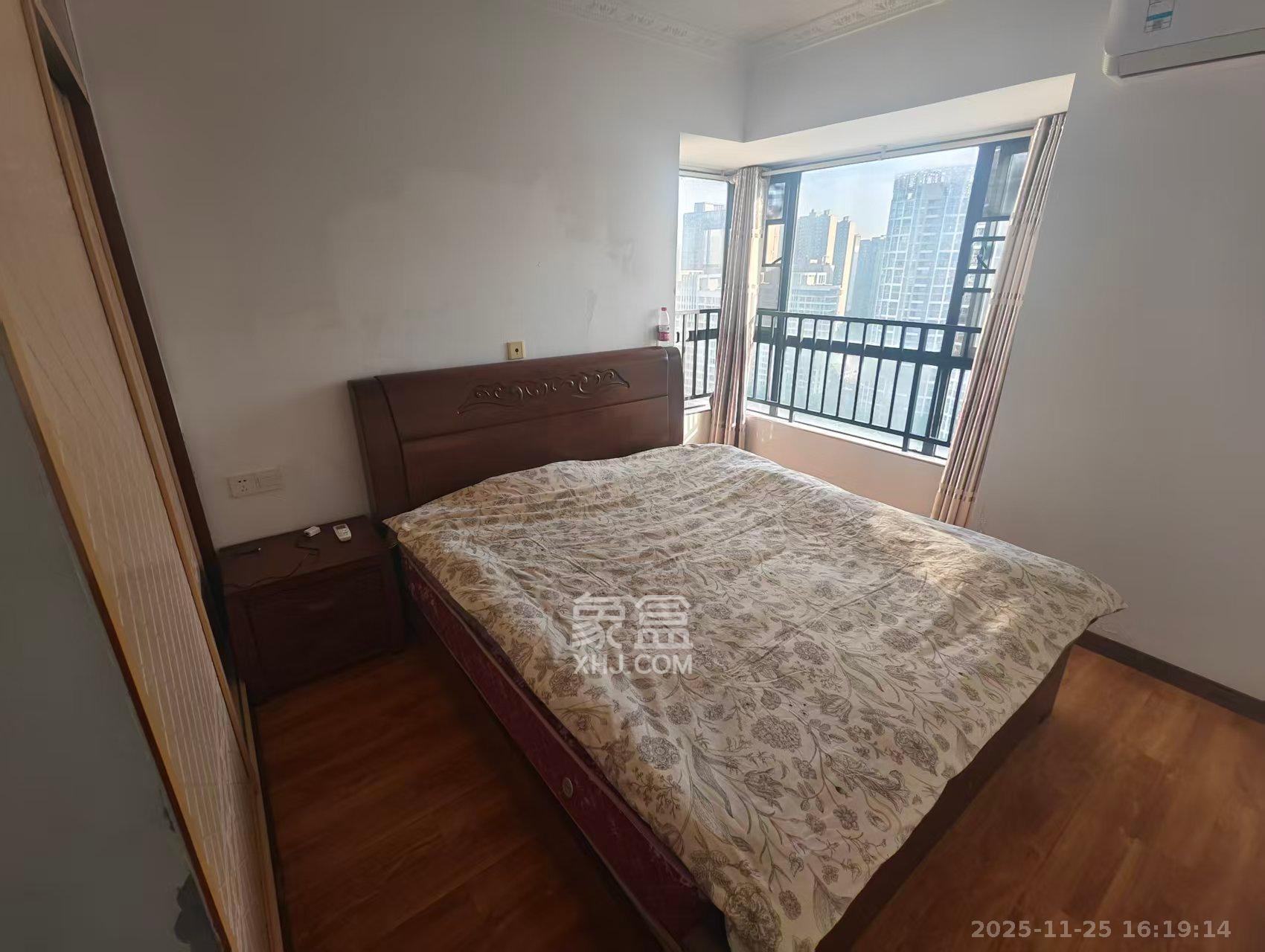 勤诚达新界  3室1厅1卫    2100.0元/月室内图