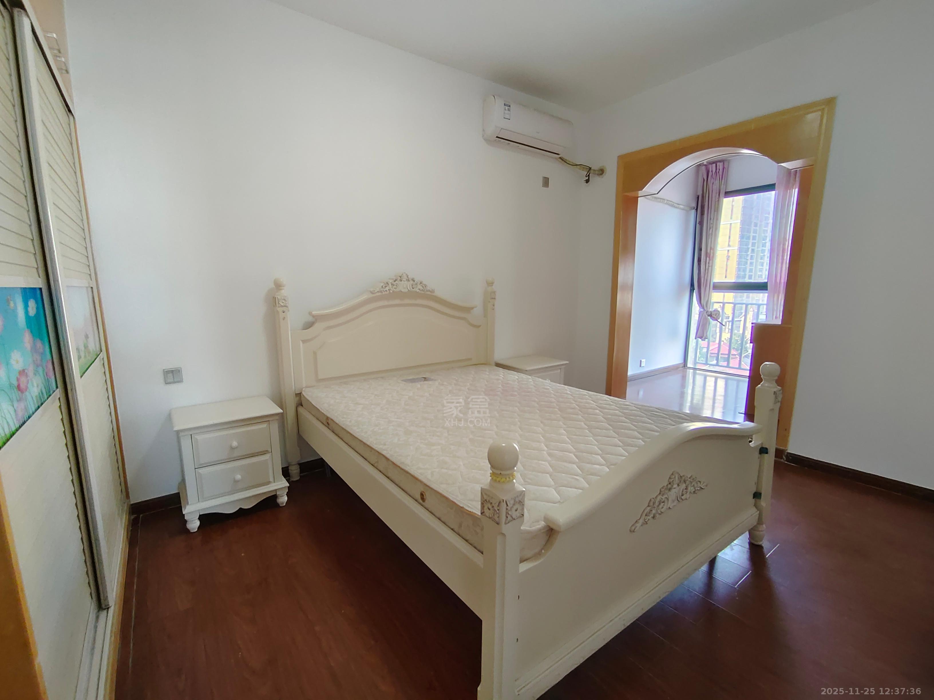 新城首座 3室2厅2卫 1600.0元/月 新城首座 3室2厅2卫 1600.0元/月室内图