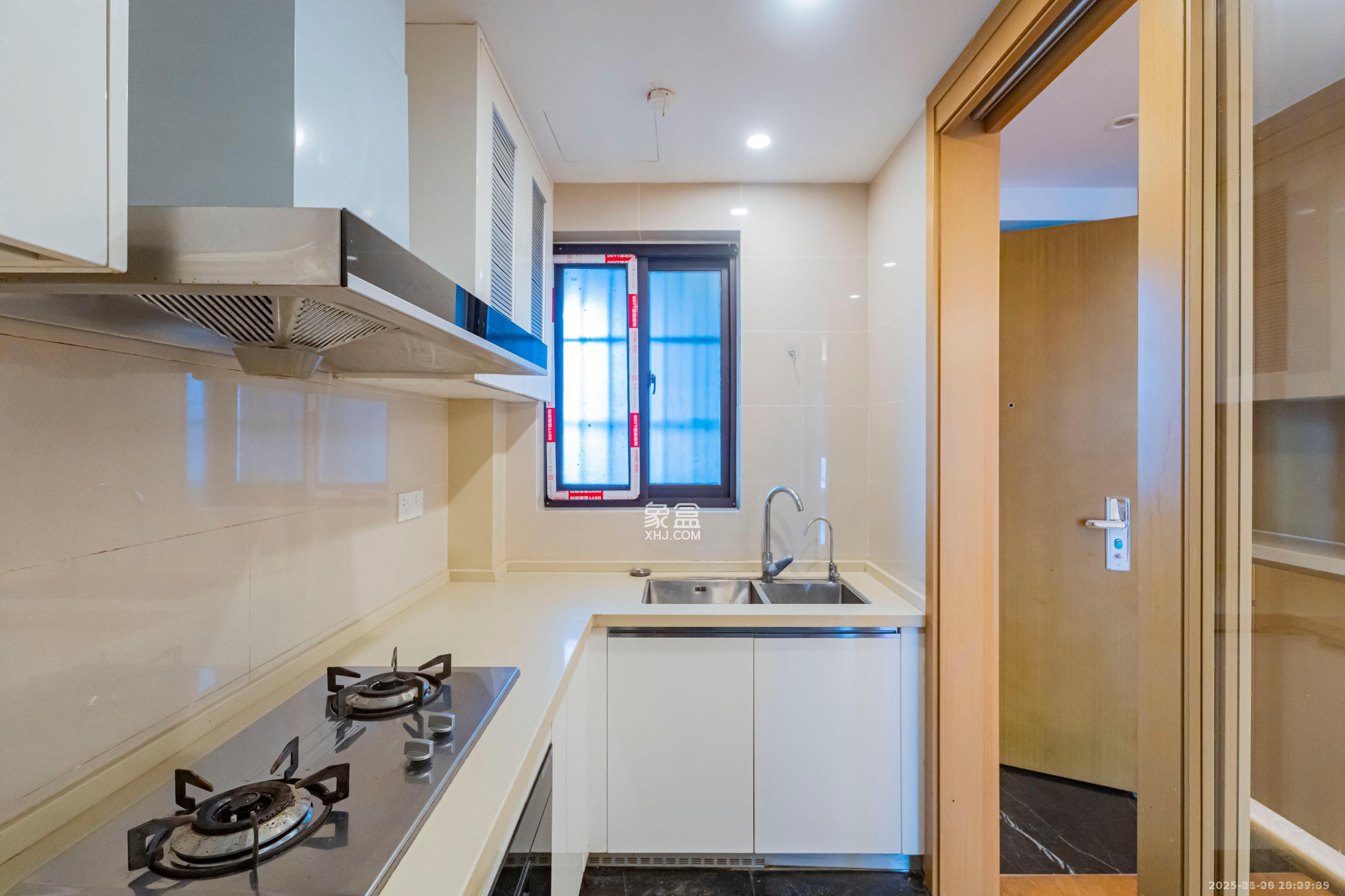 新力紫园  2室2厅1卫    2600.0元/月室内图