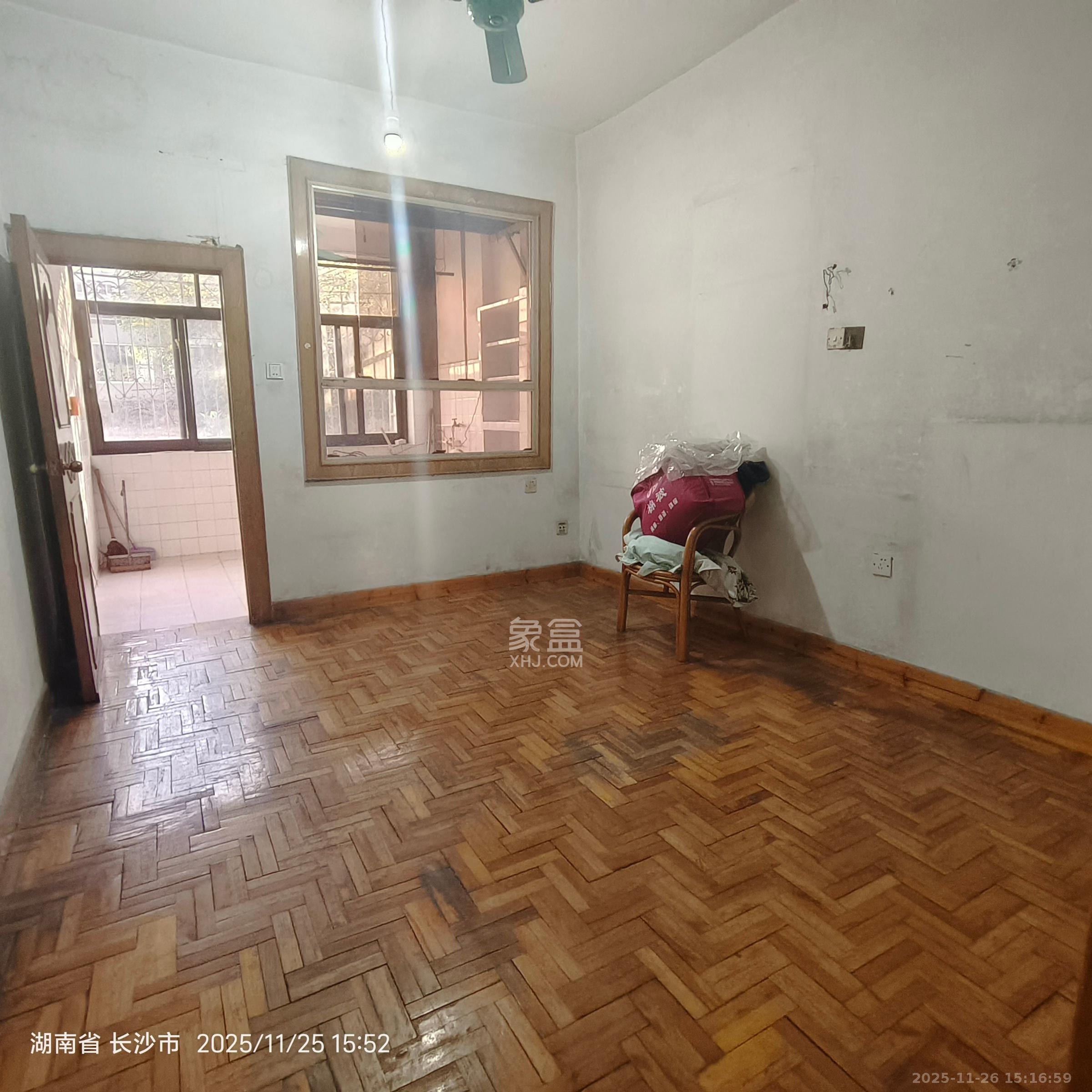 无线电信宿舍  2室0厅0卫    1600.0元/月室内图