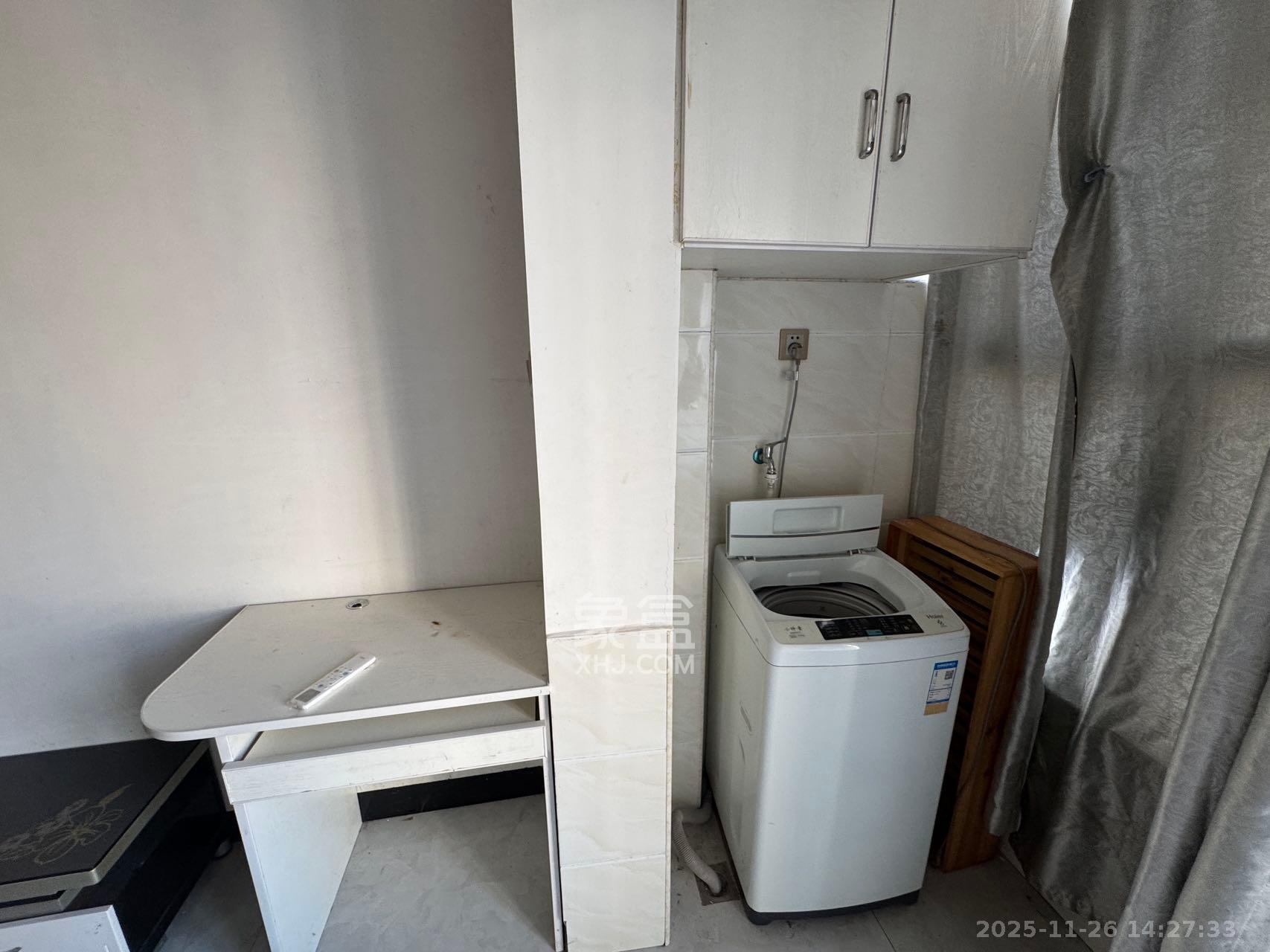 万科魅力之城  1室1厅1卫    1099.0元/月室内图