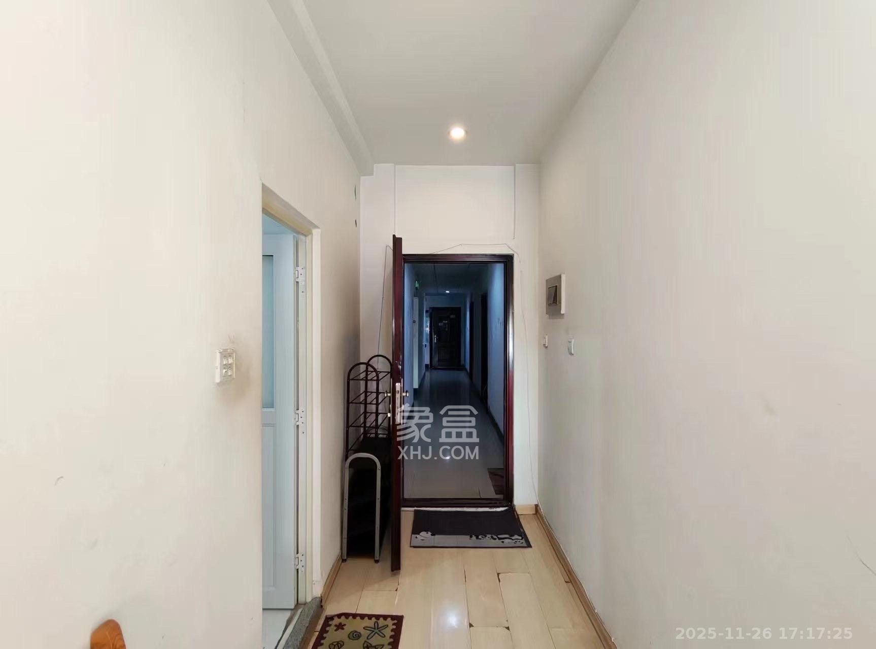 自由.com（自由大厦）  1室1厅1卫    1500.0元/月室内图