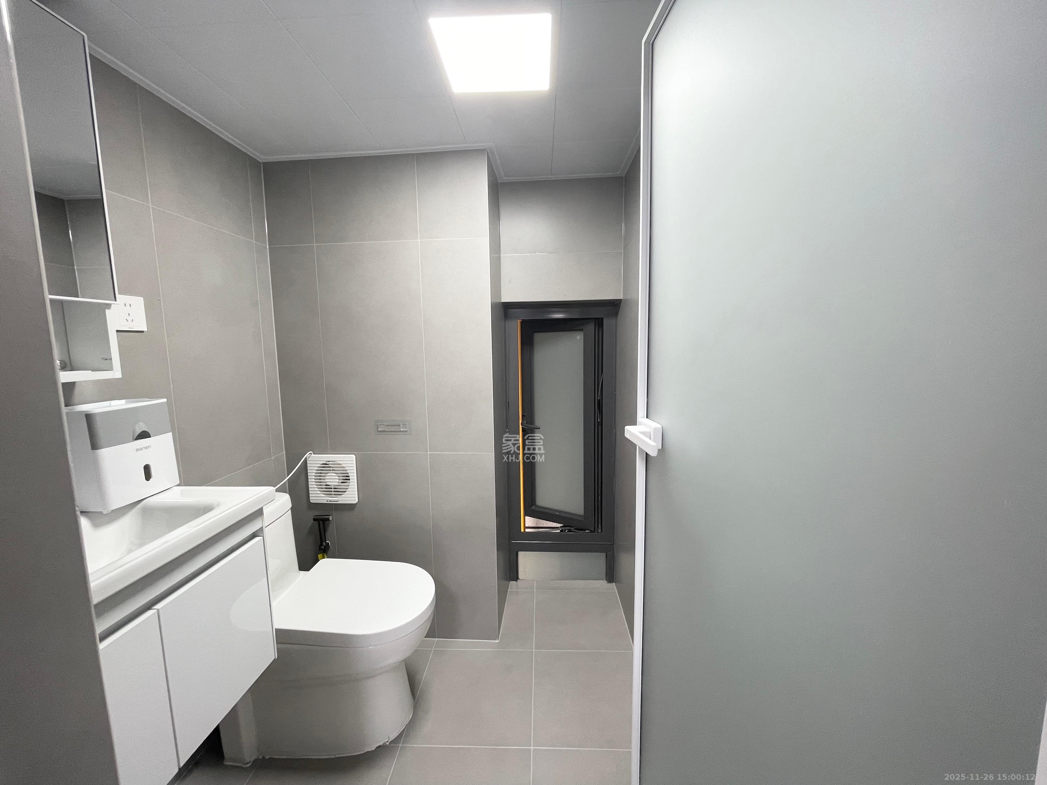 万科紫台  2室2厅2卫    3500.0元/月室内图