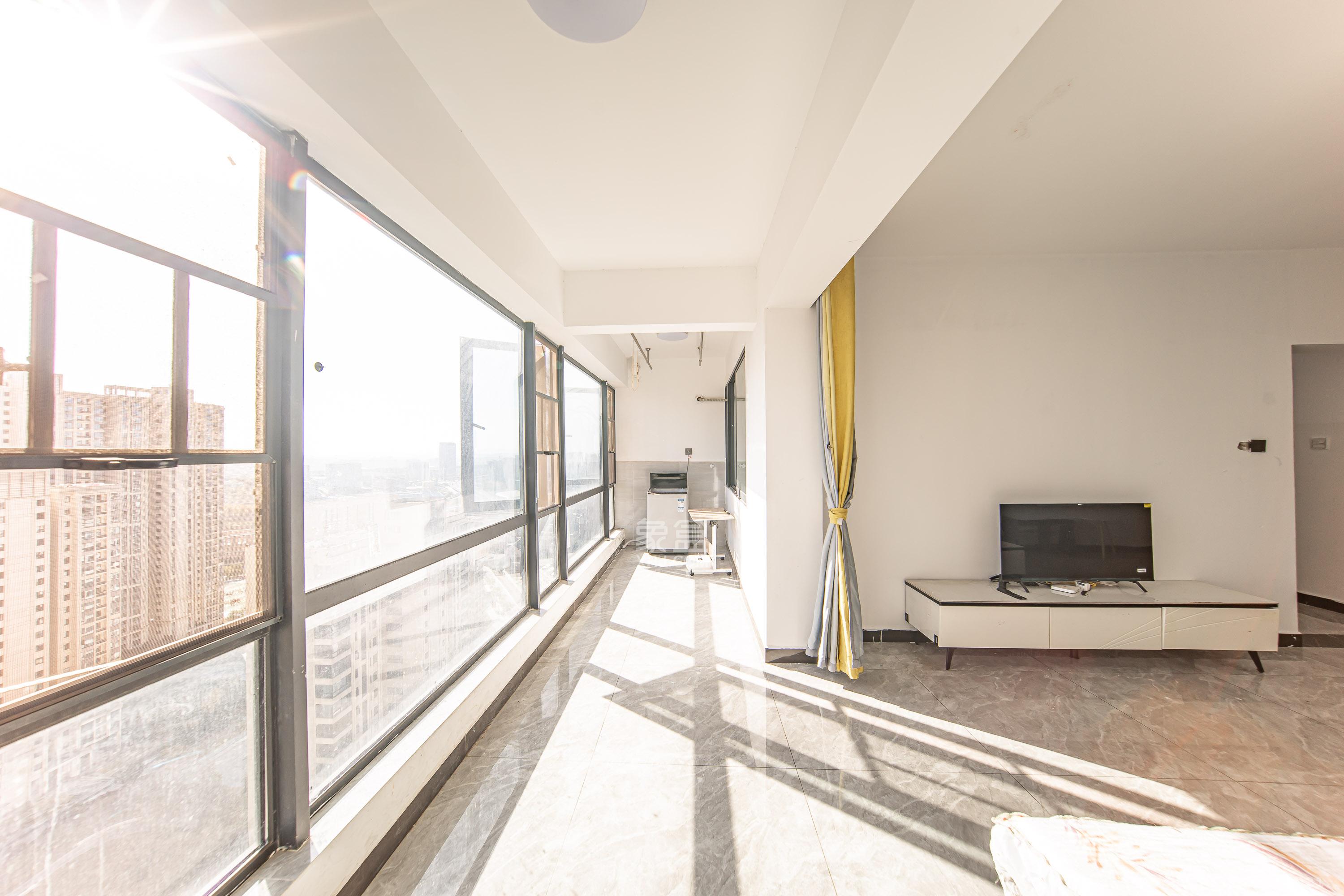 建投象山国际 3室2厅2卫 110.0万 建投象山国际 3室2厅2卫 110.0万阳台